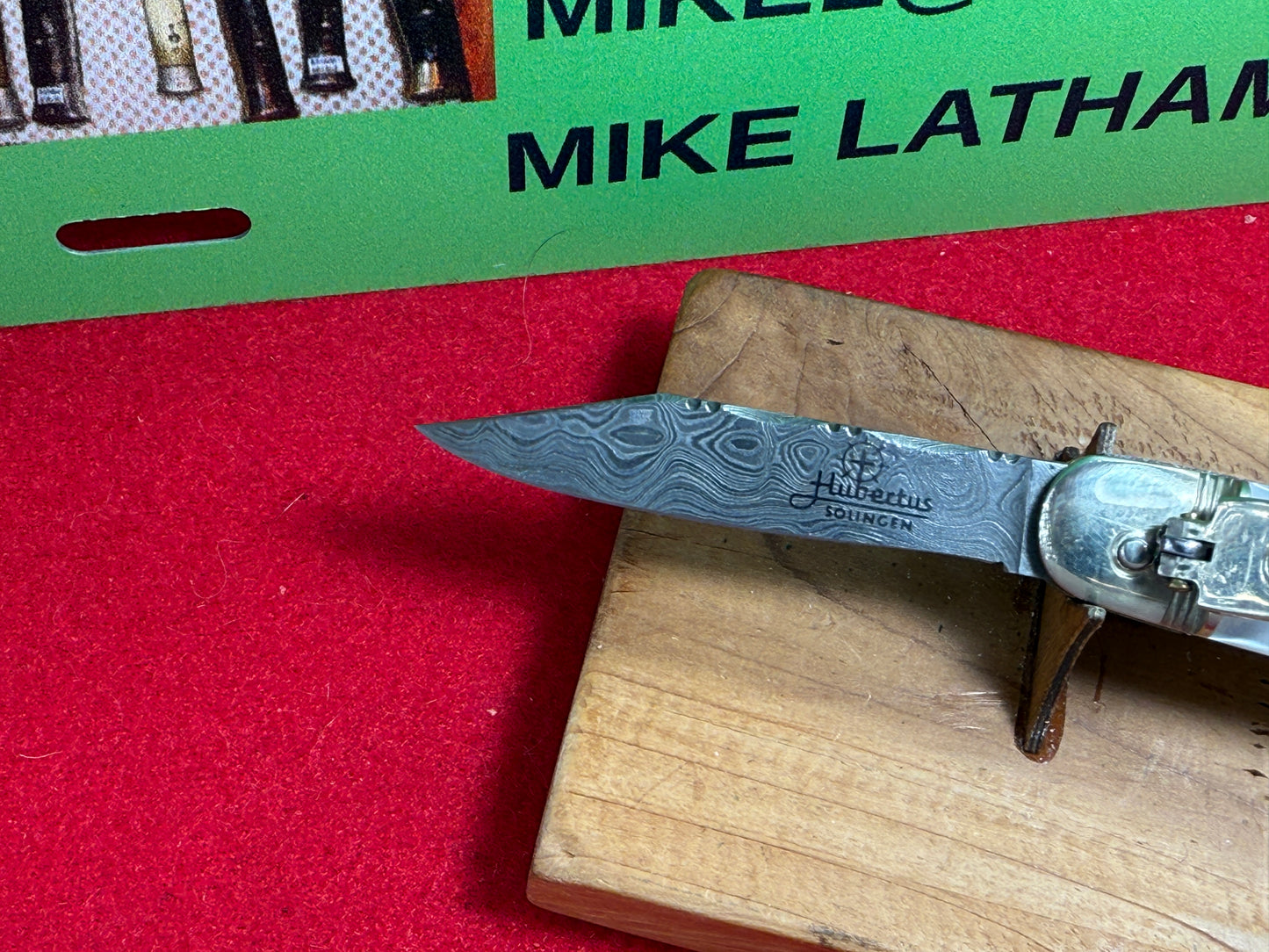 HUBERTUS SOLINGEN GERMANY 1999-2010 BABY SPRINGER LEVER AUTOMATIC DAMACUS STEEL 8.5 CM GERMAN AUTOMATIC KNIFE PEARL HANDLES