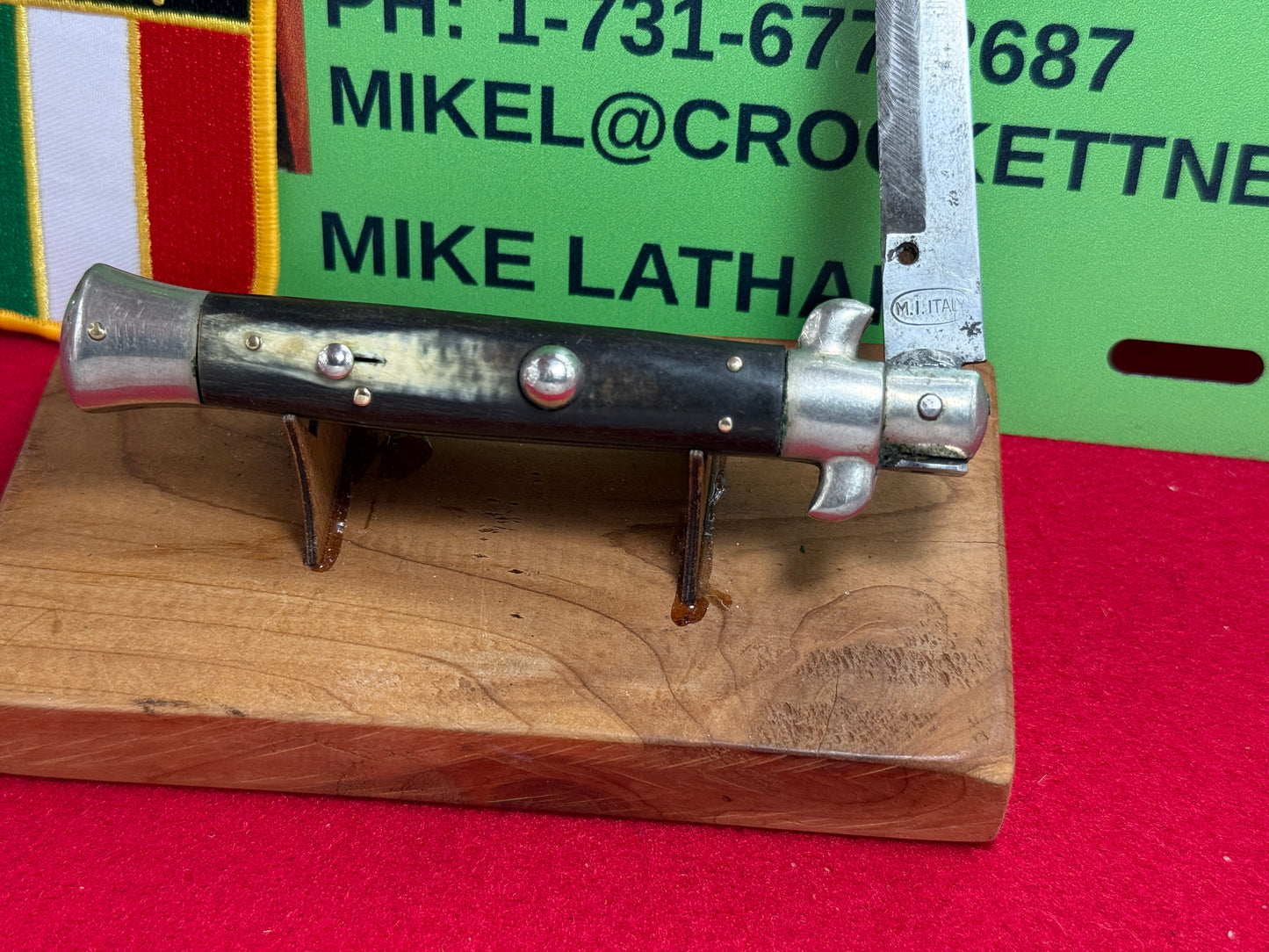 M.I. ITALY IN CIRCLE 1950-56 PICK LOCK STILETTO 23 CM ITALIAN AUTOMATIC KNIFE BUFFALO HORN HANDLES