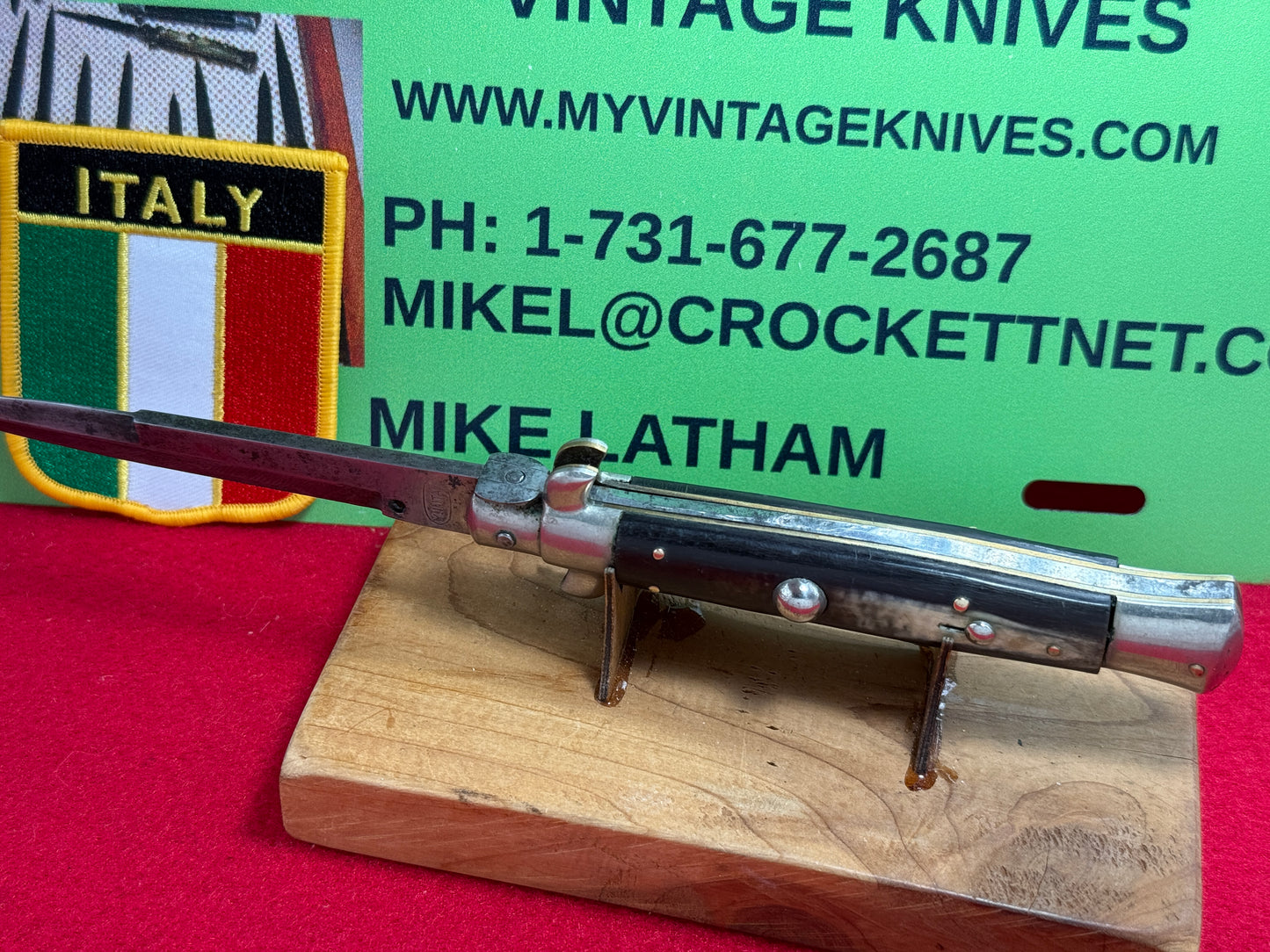M.I. ITALY IN CIRCLE 1950-56 PICK LOCK STILETTO 23 CM ITALIAN AUTOMATIC KNIFE BUFFALO HORN HANDLES