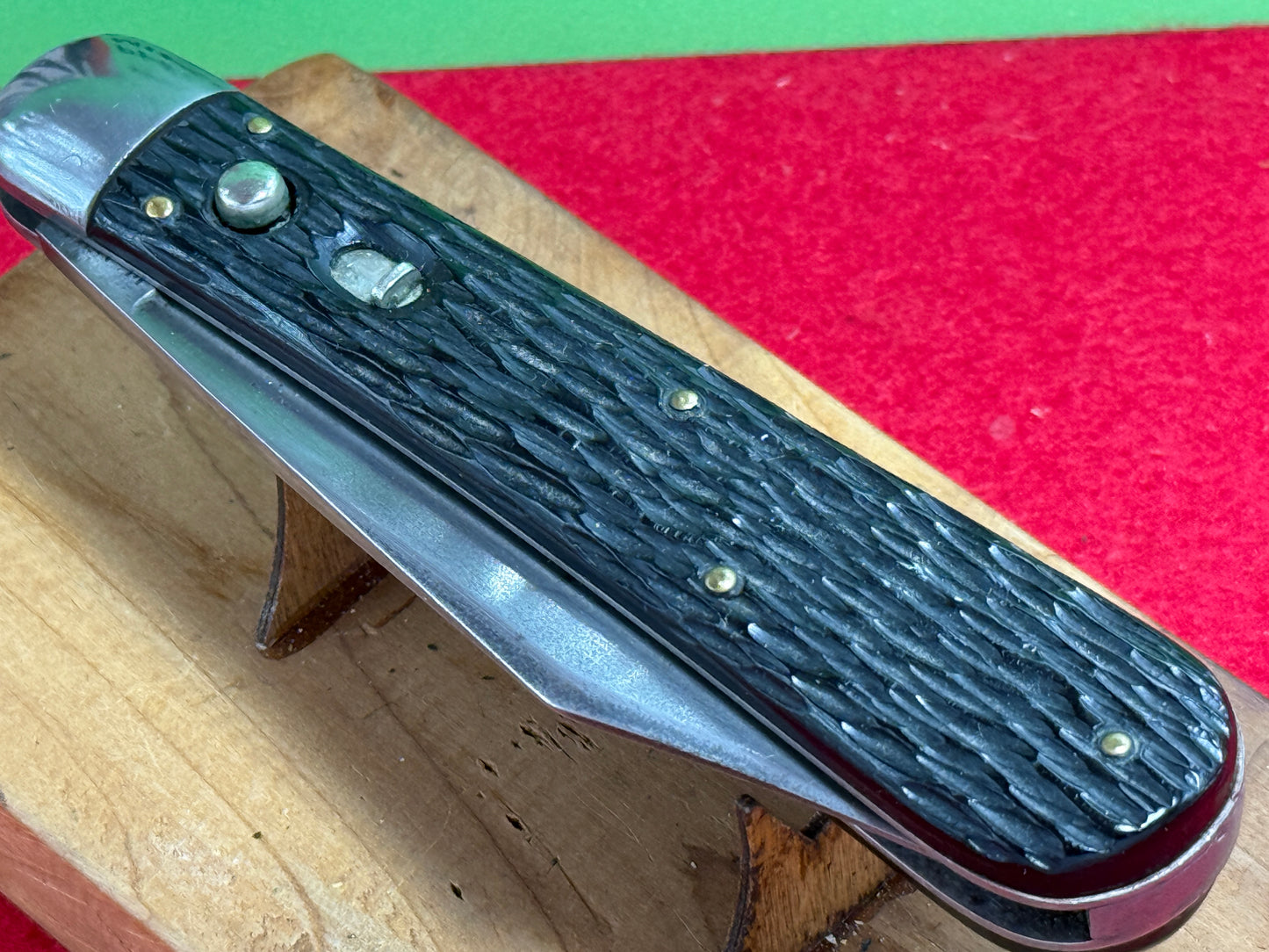 SCHRADE CUT CO. WALDEN N.Y. 1916-46 HUNTER 4 7/8" VINTAGE AMERICAN AUTOMATIC KNIFE BLACK IMITATION COMPOSITION HANDLES