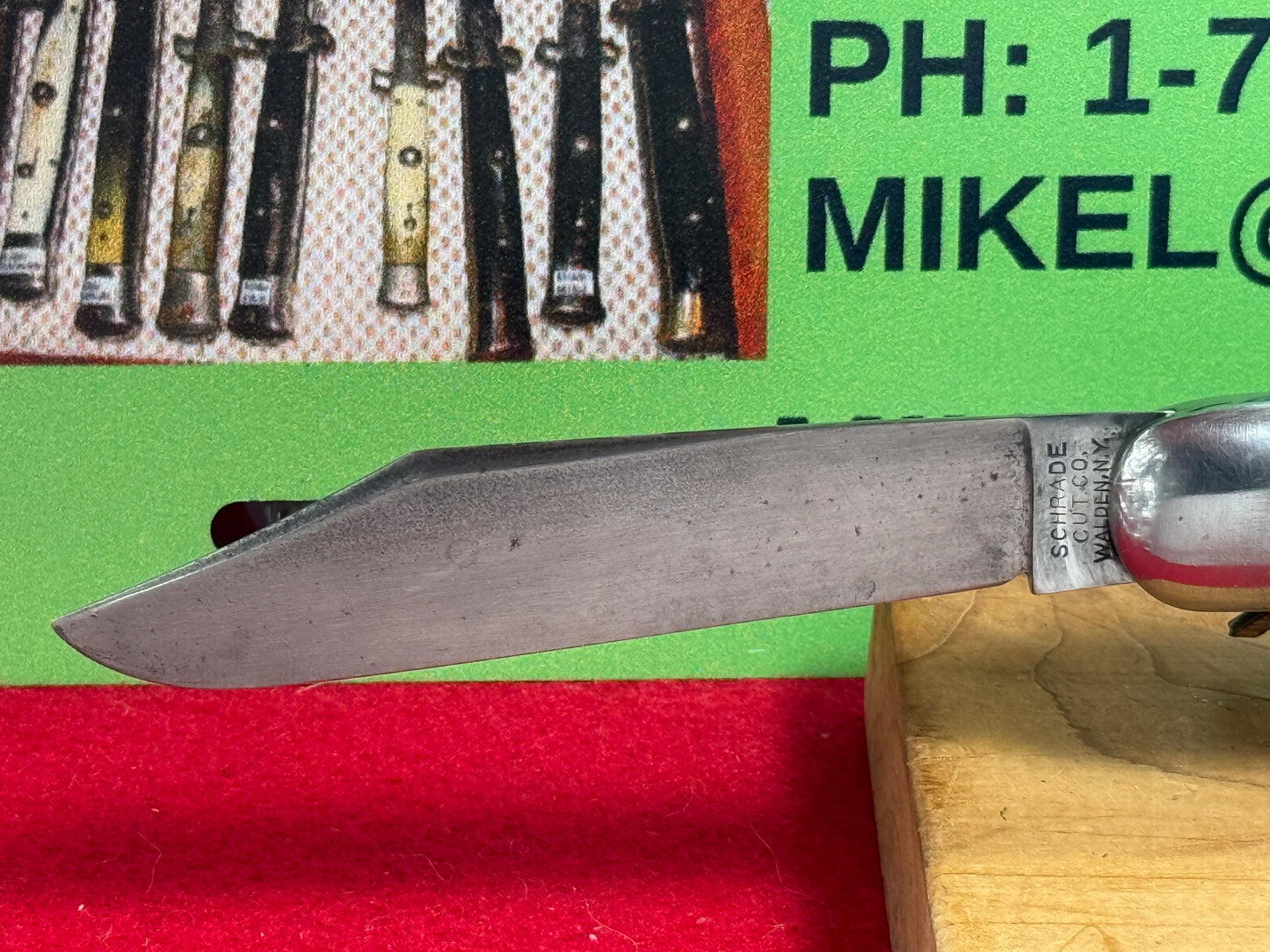 SCHRADE CUT CO. WALDEN N.Y. 1916-46 HUNTER 4 7/8" VINTAGE AMERICAN AUTOMATIC KNIFE BLACK IMITATION COMPOSITION HANDLES