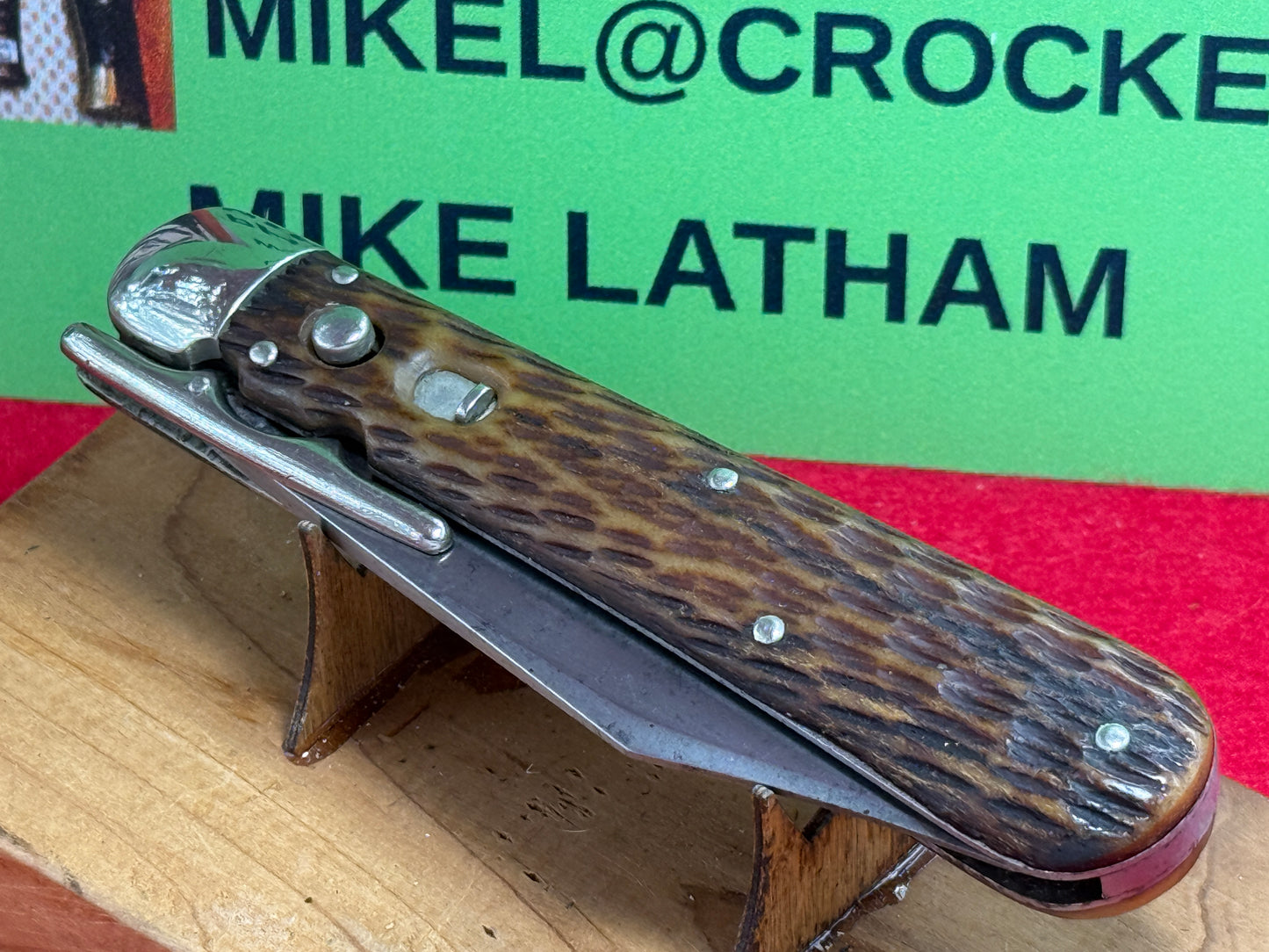 SCHRADE CUT CO. WALDEN N.Y 1916-46 SWING GUARD HUNTER 4 7/8" VINTAGE AMERICAN AUTOMATIC KNIFE BROWN JIGGED BONE HANDLES
