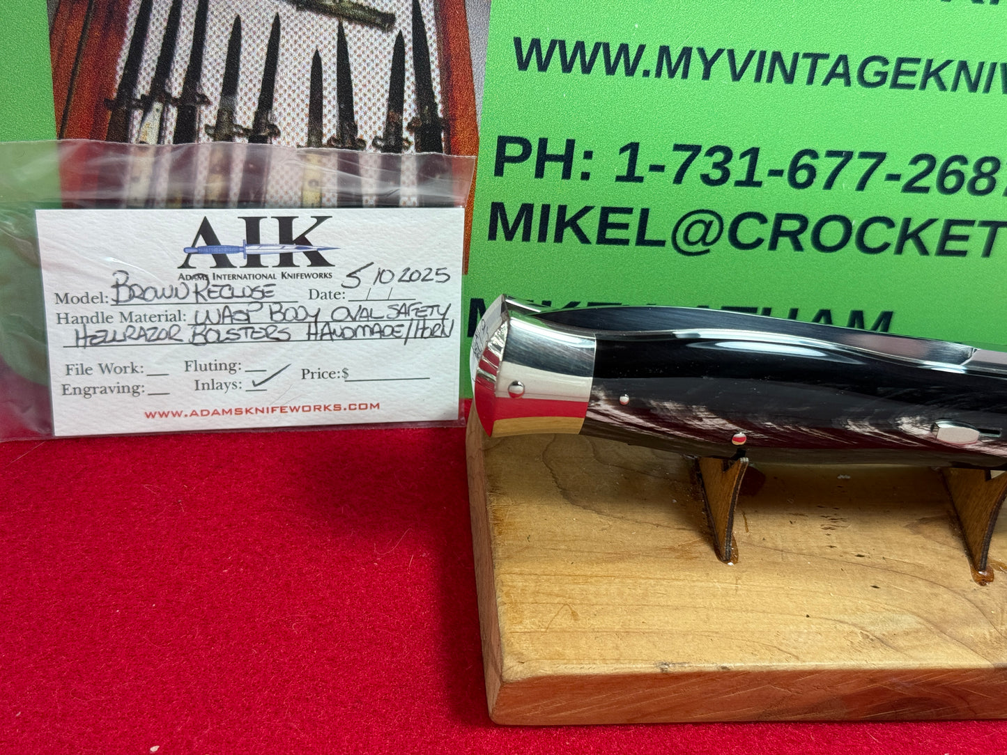 AIK BROWN RECLUSE USA 2025 ITALIAN STYLE STILETTO SQUARE BUTTON HELLRAZOR BOLSTERS OVAL SAFETY FULCRUM RELEASE WASP BODY CUSTOM AUTOMATIC KNIFE BUFFALO HORN HANDLES LIMITED EDITION