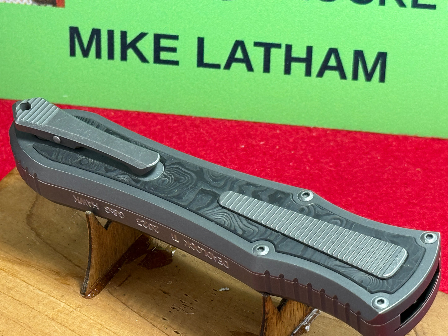 HAWK, G&G 2023 DEADLOCK Ti CUSTOM AUTOMATIC OTF MODEL "C" TACTICAL AUTOMATIC KNIFE FAT CARBON INSERTS IN TITANIUM BODY