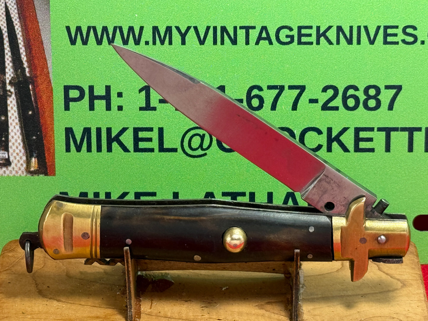 STERILE INDIA 1955-60 ITALIAN STYLE STILETTO BOLSTER RELEASE RARE BOLSTER SLIDE SAFETY HIDDEN RELEASE HEAVY DUTY MADE INDIA IMPORTED AUTOMATIC KNIFE BUFFALO HORN HANDLES