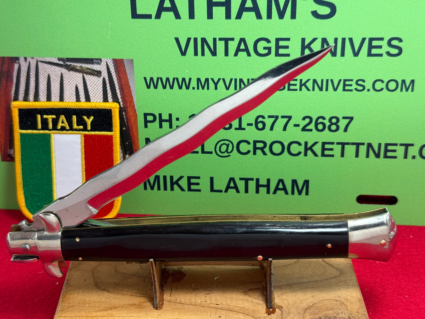 M. ITALY INOX IN CIRCLE 1962-65 TRANSISTION SWIVEL BOLSTER "D" STAMPED STILETTO 33 CM ITALIAN AUTOMATIC KNIFE 5 MM BACKSPRING KRISS BLADE BUFFALO HORN HANDLES