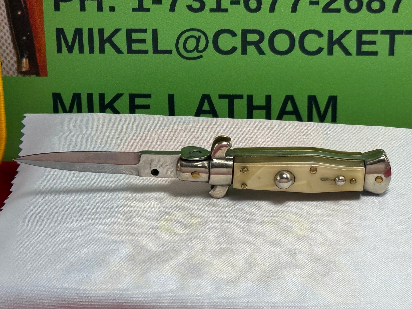 STERILE ITALIAN 1925-35 PICK LOCK FLAT GUARD STILETTO WASP BODY DAGGER BLADE 12 CM ITALIAN AUTOMATIC KNIFE CRACKED ICE CELLULOID HANDLES