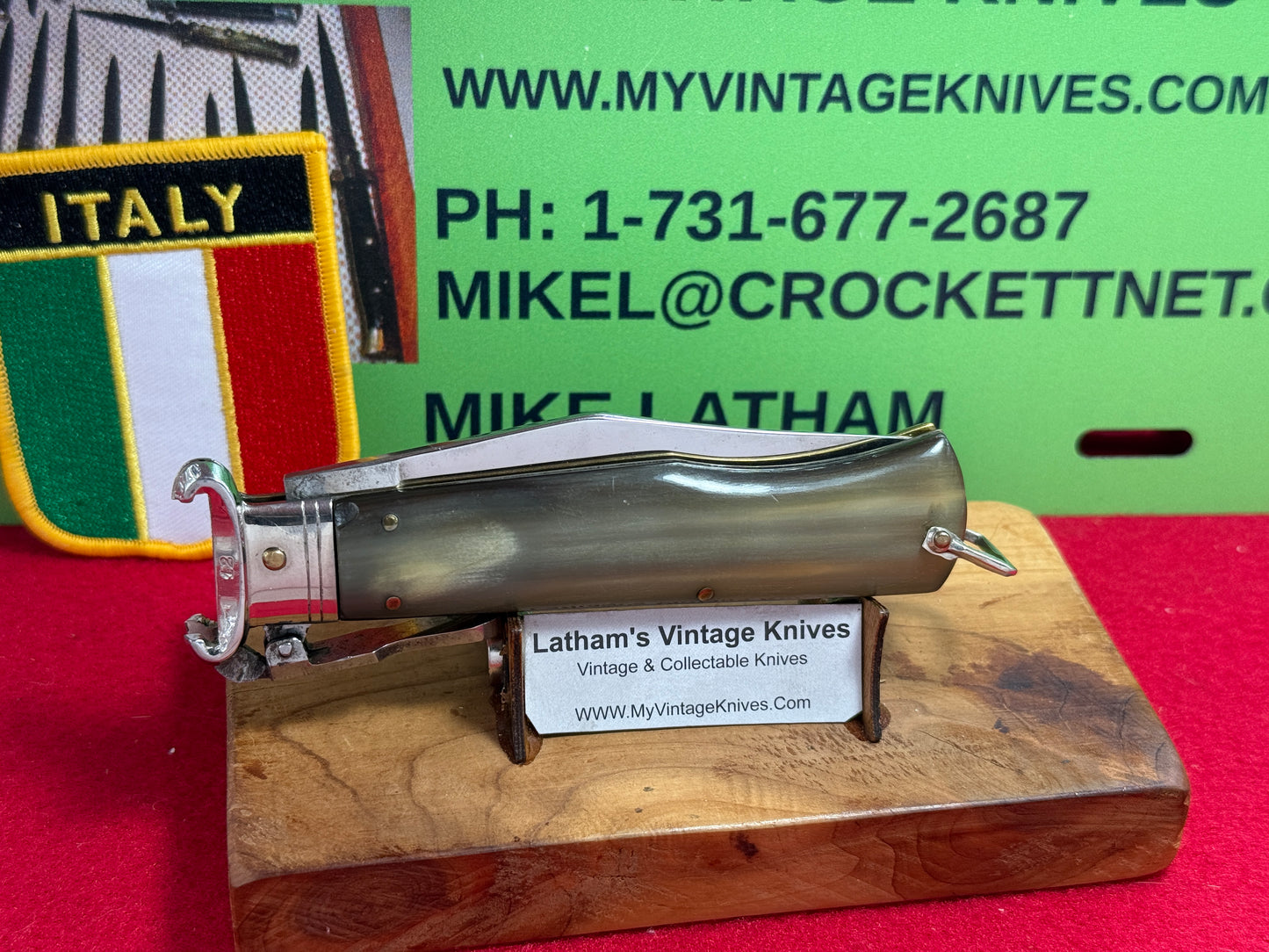 STERILE ITALIAN 1948-56 HUNTER FULCRUM RELEASE BAR SHELL PULLER ITALIAN AUTOMATIC KNIFE BUFFALO HORN HANDLES