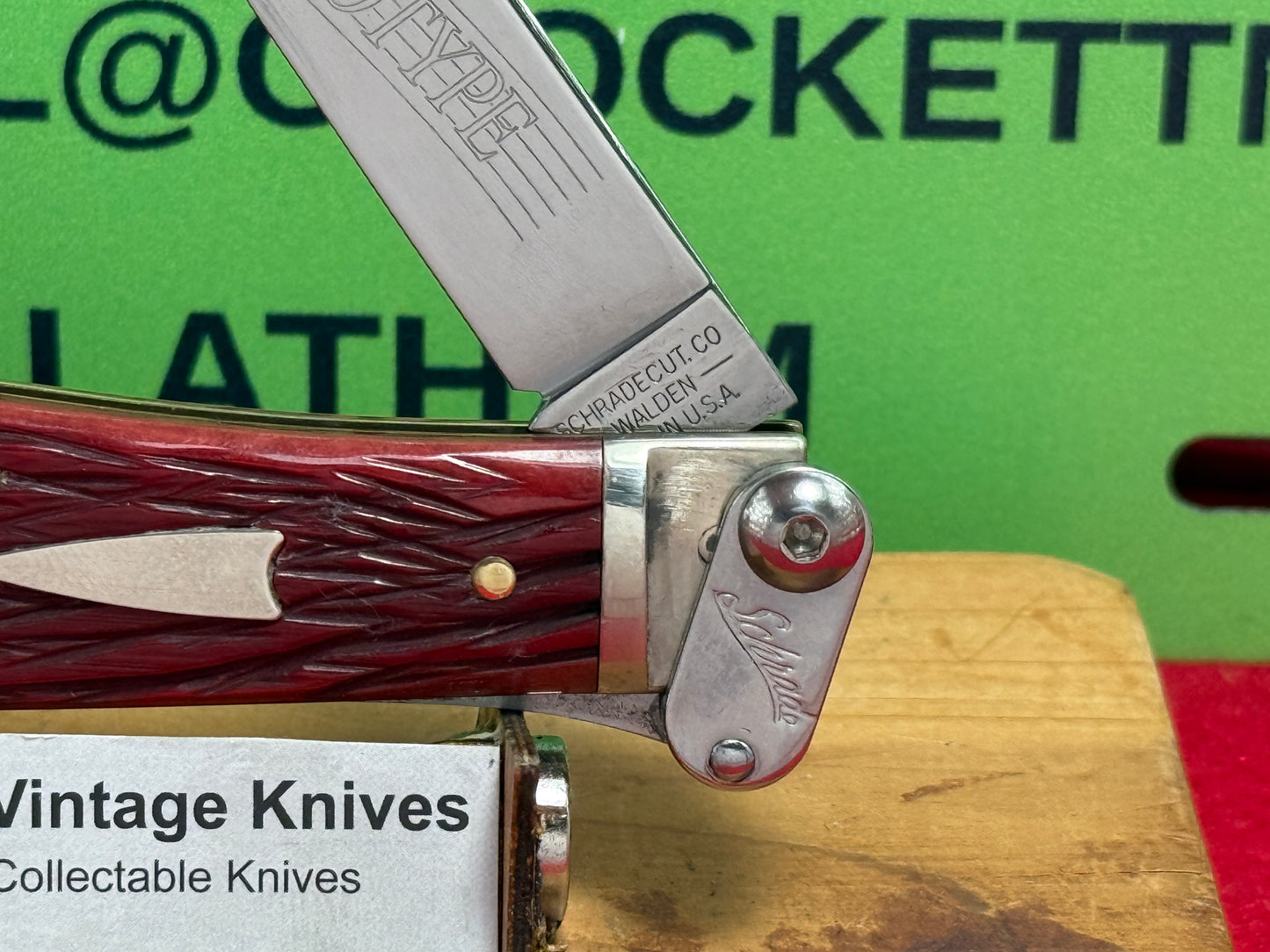 SCHRADE CUT CO. WALDEN N.Y. USA 2010 FIRE & ICE HUNTER LEVER AUTOMATIC PROTOTYPE AMERICAN AUTOMATIC KNIFE RED BONE HANDLES