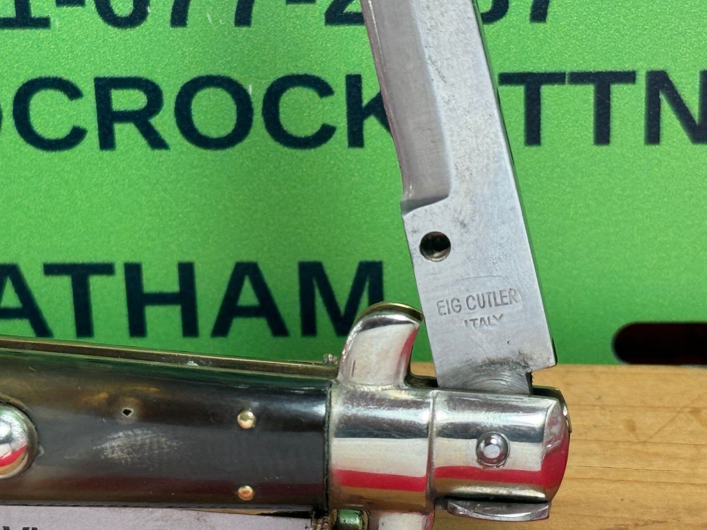 EIG CUTLERY ITALY 1950-56 PICK LOCK STILETTO 20 CM ITALIAN AUTOMATIC KNIFE BUFFALO HORN HANLDES