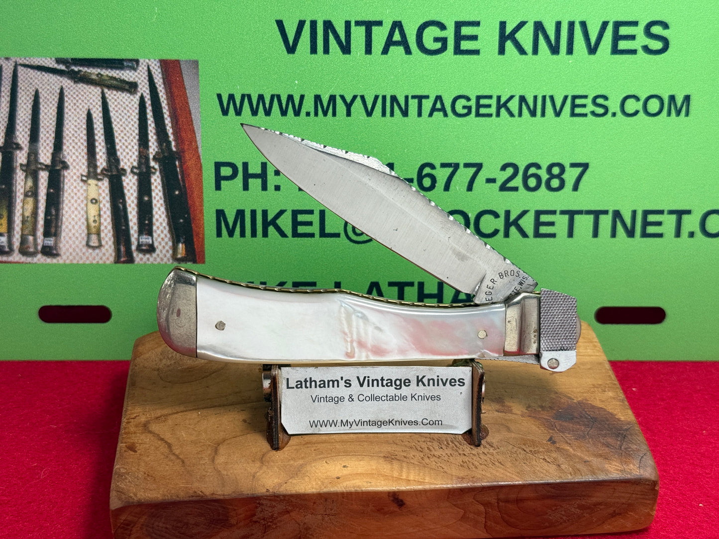 JAEGER BROS MARINETTE WIS. 1970-75 AERIAL KNIFE CO PARTS LEVER AUTOMATIC VINTAGE AMERICAN AUTOMATIC KNIFE PEARL HANDLES