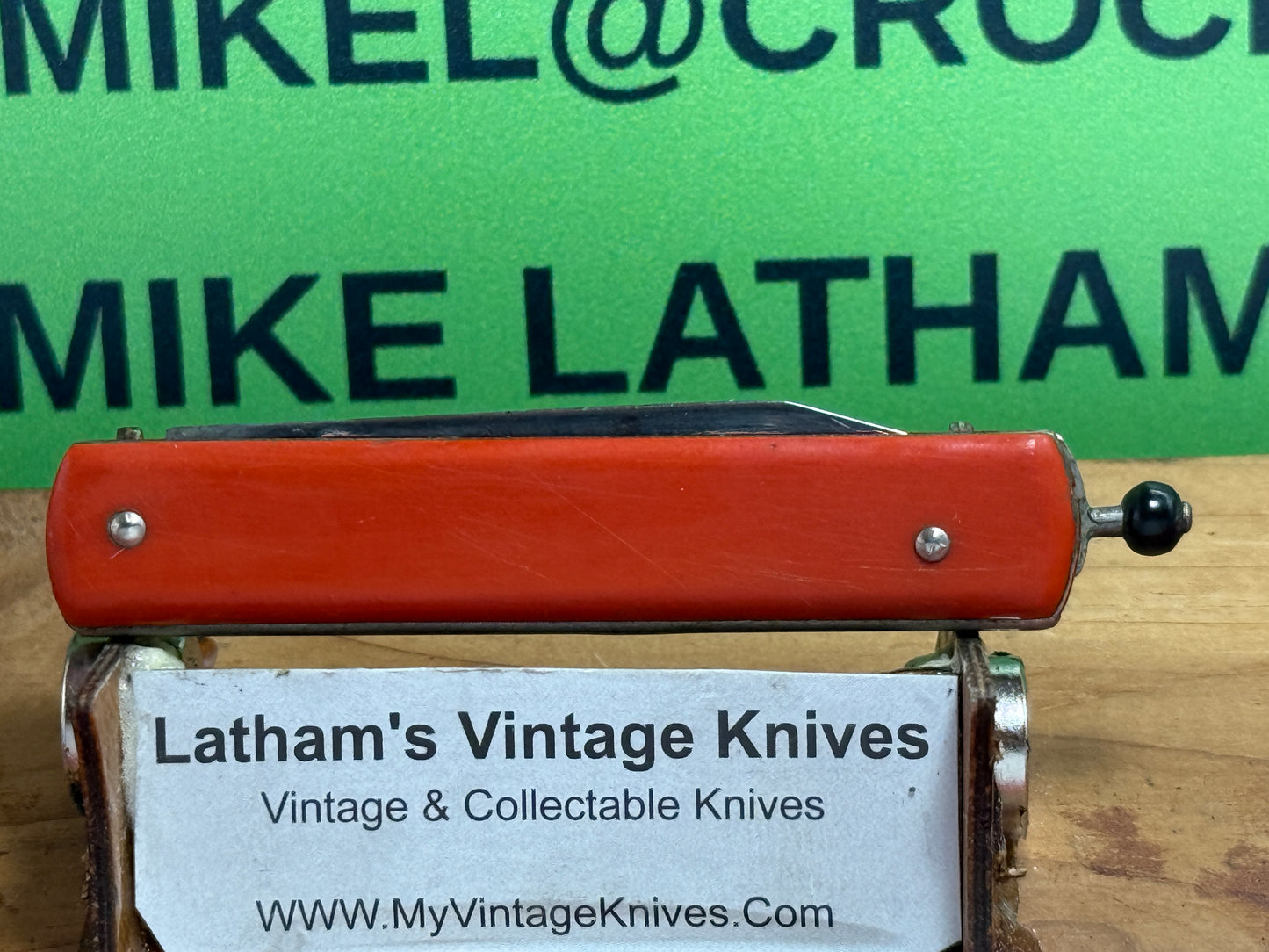 G. SCHRADE KNIFE CO. BRIDGEPORT CONN. 1929-56 PULL BALL RELEASE VINTAGE AMERICAN AUTOMATIC KNIFE RED COMPOSITION HANDLES