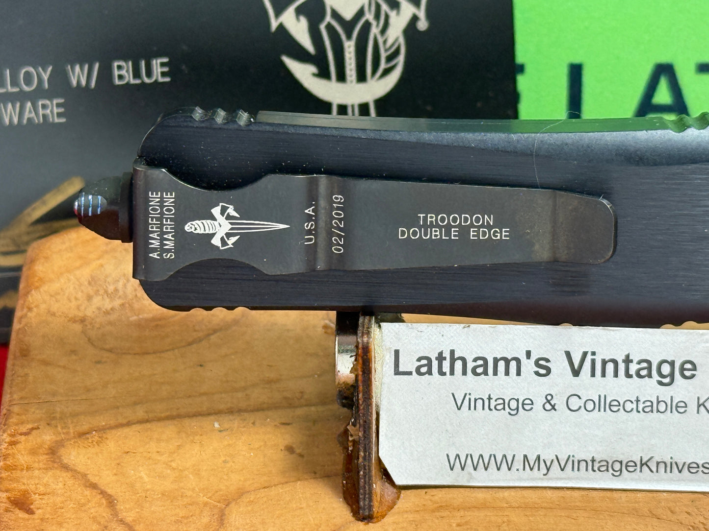 MICROTECK OTF TROODON CUSTOM MARFIONE 02/2019 DOUBLE EDGE MIRROR POLISH BLADE TACTICAL AUTOMATIC KNIFE BLUE RINGED TITANIUM