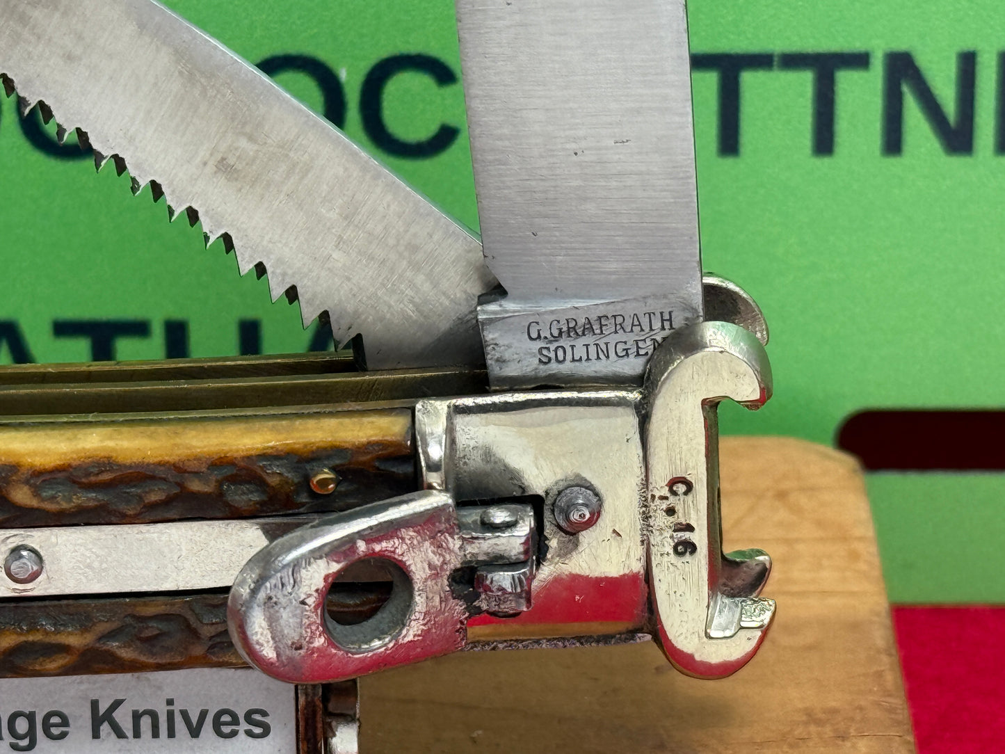 G. GRAFRATH SOLINGEN GERMANY 1955-65 LEVER AUTOMATIC CAMPER SHELL PULLER GERMAN AUTOMATIC KNIFE STAG HANDLES