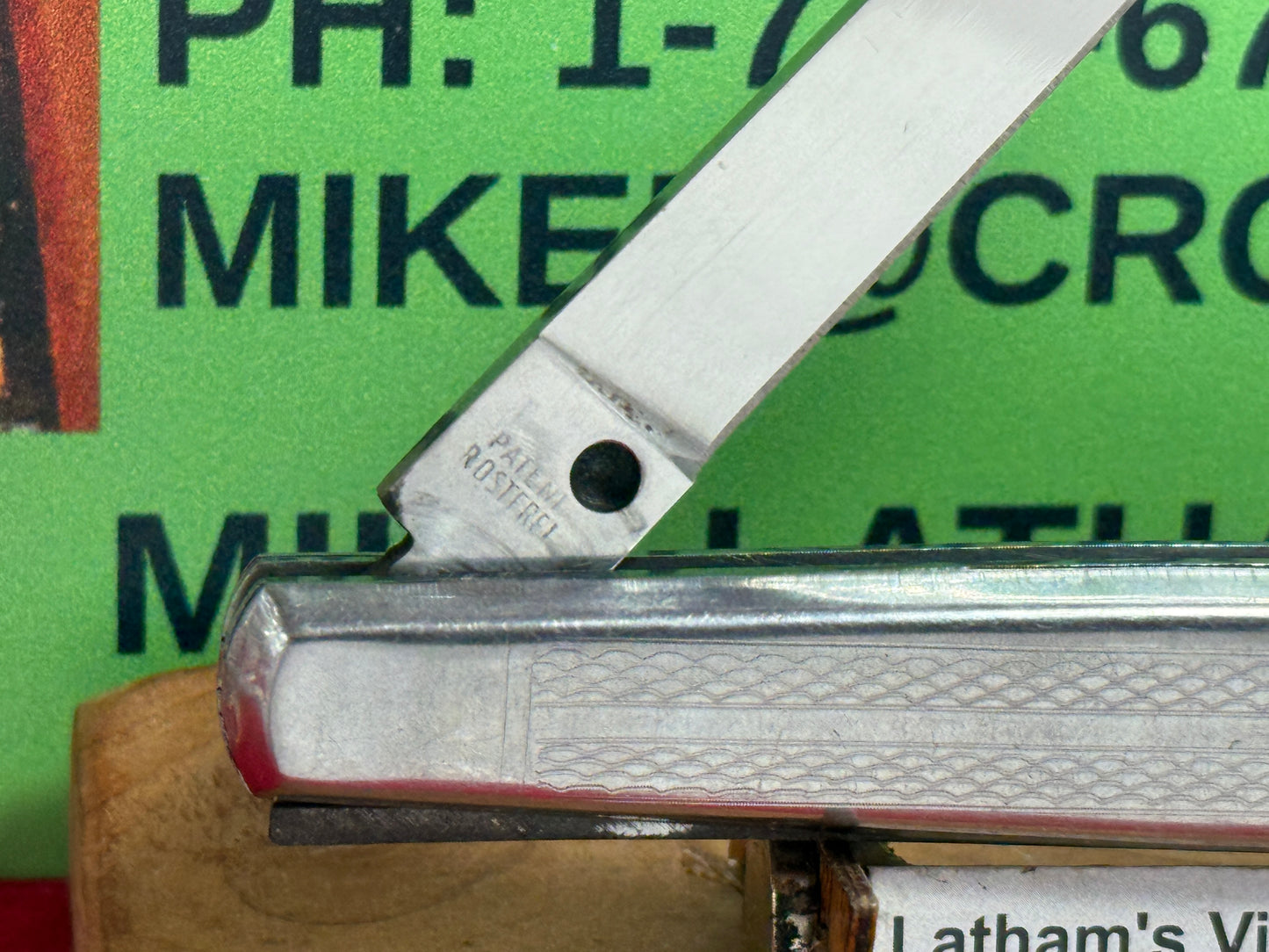 C. JUL HERBERTZ IMPORT PATENT ROSTFREI 1964-68 BO/BC SLIM ITALIAN AUTOMATIC KNIFE ALL METAL HANDLES
