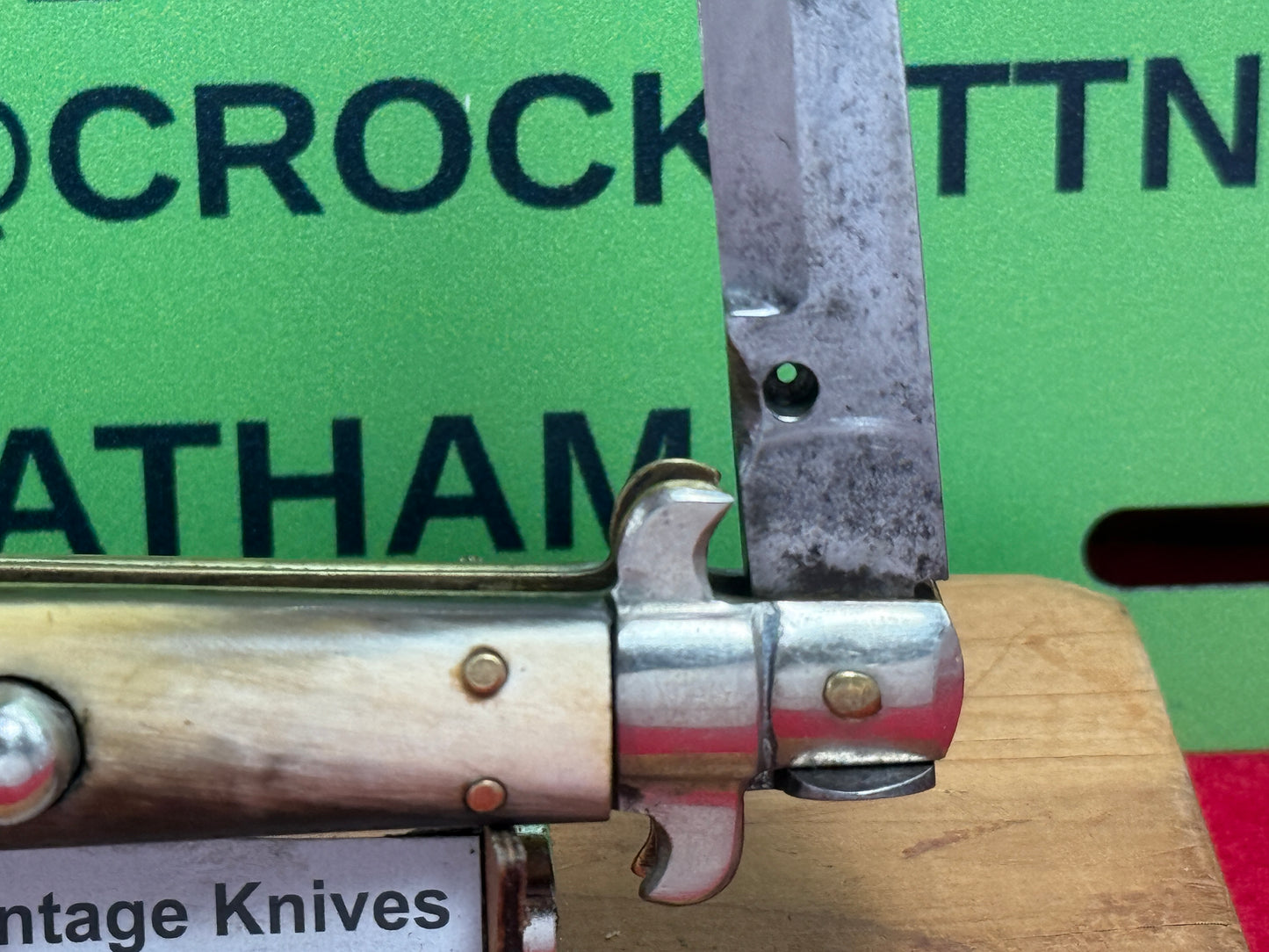 STERILE "UNSTAMPED" MANIAGO ITALY 1930-35 PICK LOCK FLAT GUARD STILETTO 20 CM ITALIAN AUTOMATIC KNIFE BRAZILIAN HORN HANDLES