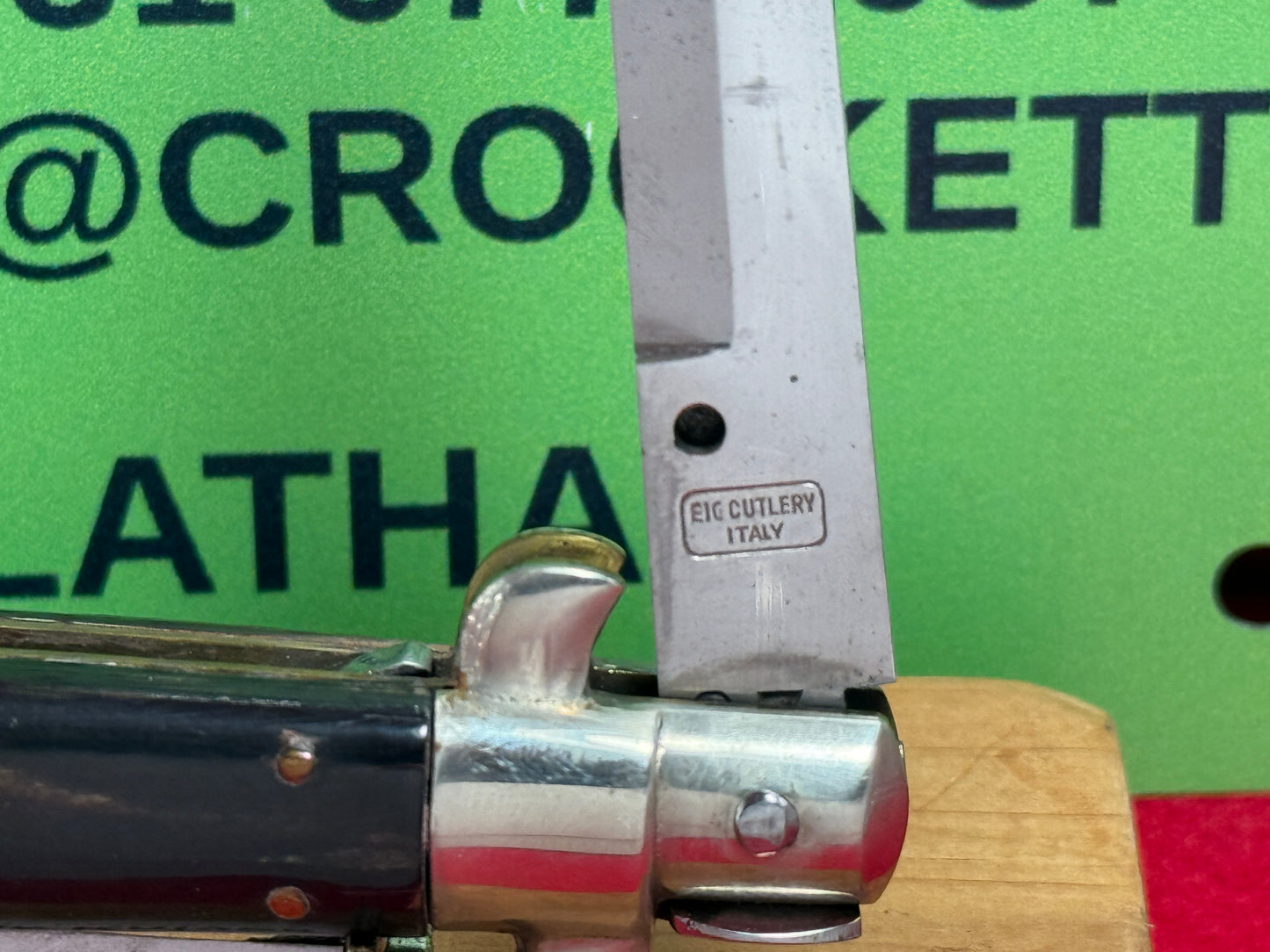 EIG CUTLERY ITALY IN BOX 1950-56 PICK LOCK STILETTO 23 CM ITALIAN AUTOMATIC KNIFE BUFFALO HORN HANDLES
