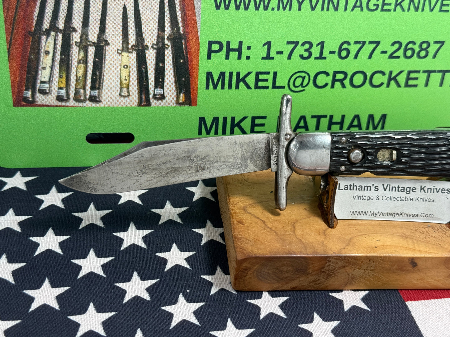 SCHRADE CUT CO. WALDEN N.Y. 1916-46 SWING GUARD HUNTERS PRIDE ETCH VINTAGE AMERICAN AUTOMATIC KNIFE BLACK JIGGED COMPOSITION HANDLES