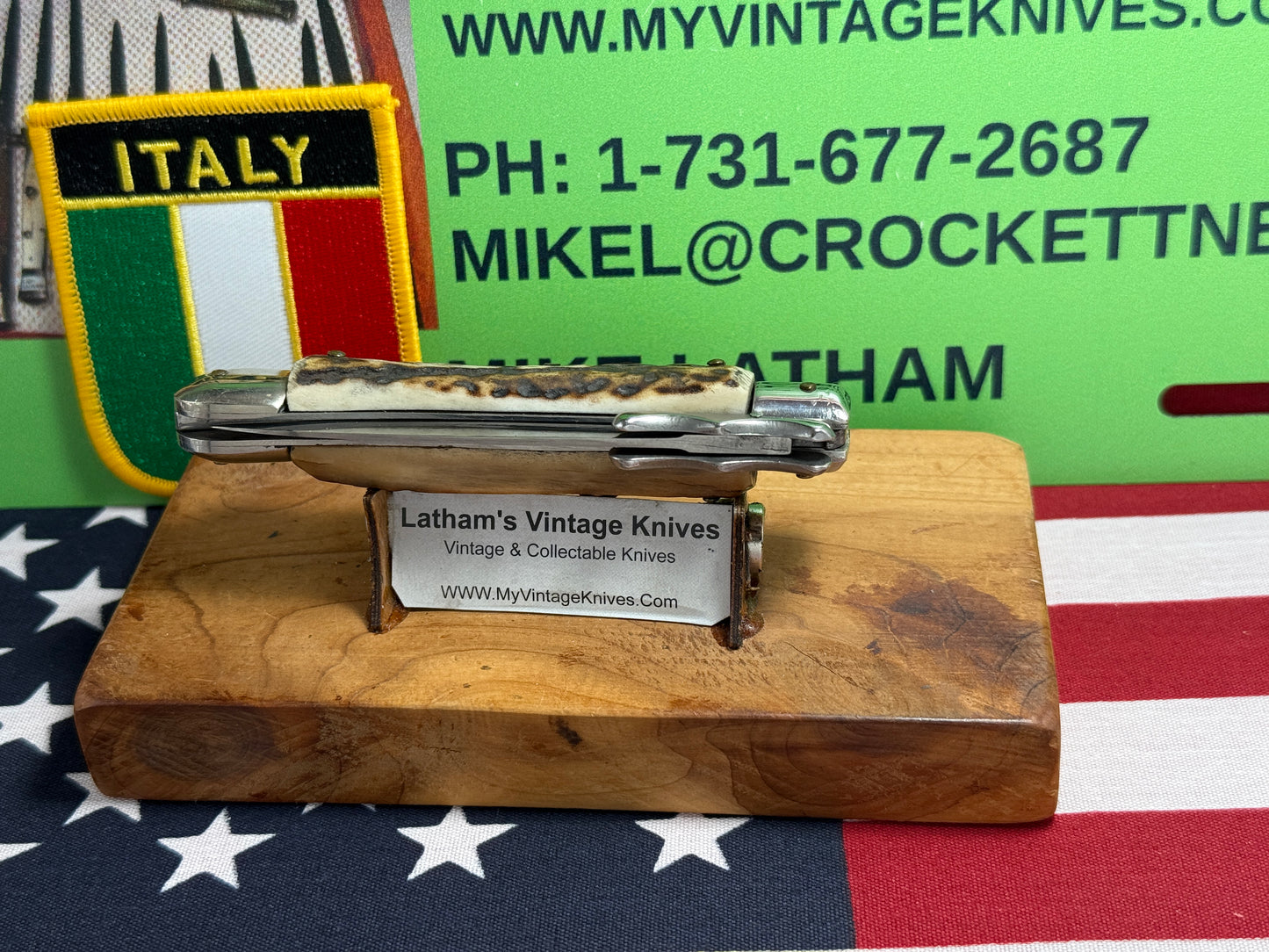 AKC ITALY 2005-2010 SWING GUARD LOCK BACK MEDICI DAGGER BLADE ITALIAN AUTOMATIC KNIFE STAG HANDLES