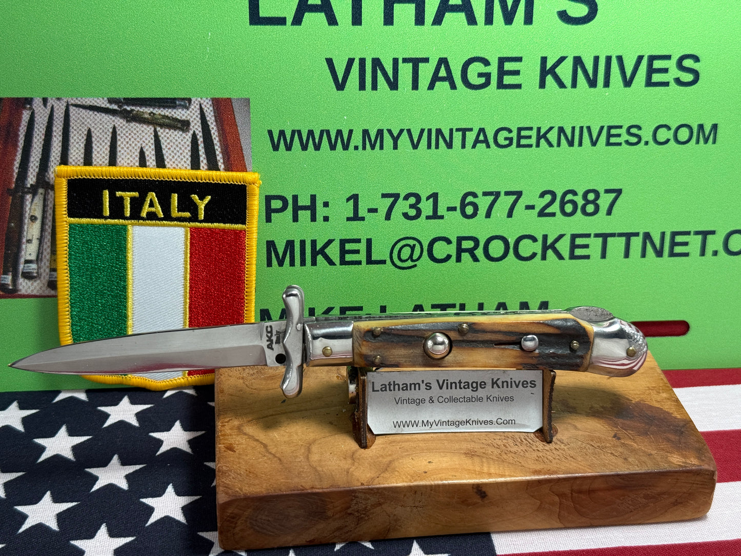AKC ITALY 2005-2010 SWING GUARD LOCK BACK MEDICI DAGGER BLADE ITALIAN AUTOMATIC KNIFE STAG HANDLES