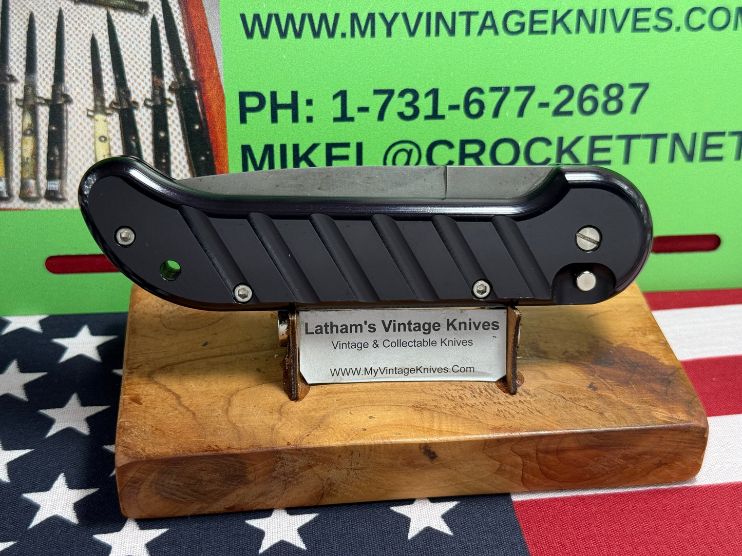 OCHS, CHARLES OR MILLER, RON "STERILE" 1995-99 CUSTOM AUTOMATIC KNIFE LARGE NAVY SEAL MILITARY TACTICAL AUTOMAITC KNFIE BLACK METAL HANDLES