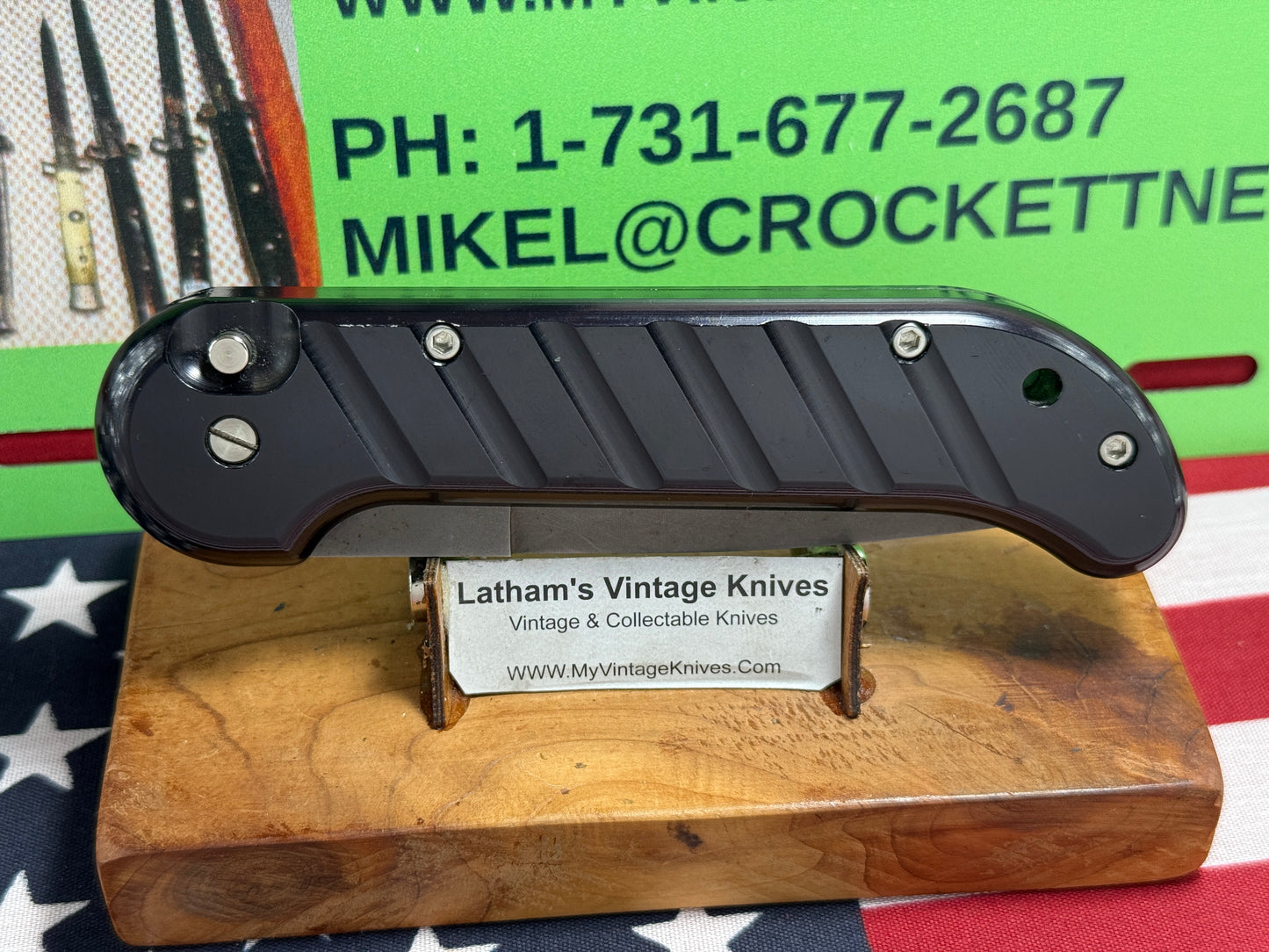 OCHS, CHARLES OR MILLER, RON "STERILE" 1995-99 CUSTOM AUTOMATIC KNIFE LARGE NAVY SEAL MILITARY TACTICAL AUTOMAITC KNFIE BLACK METAL HANDLES