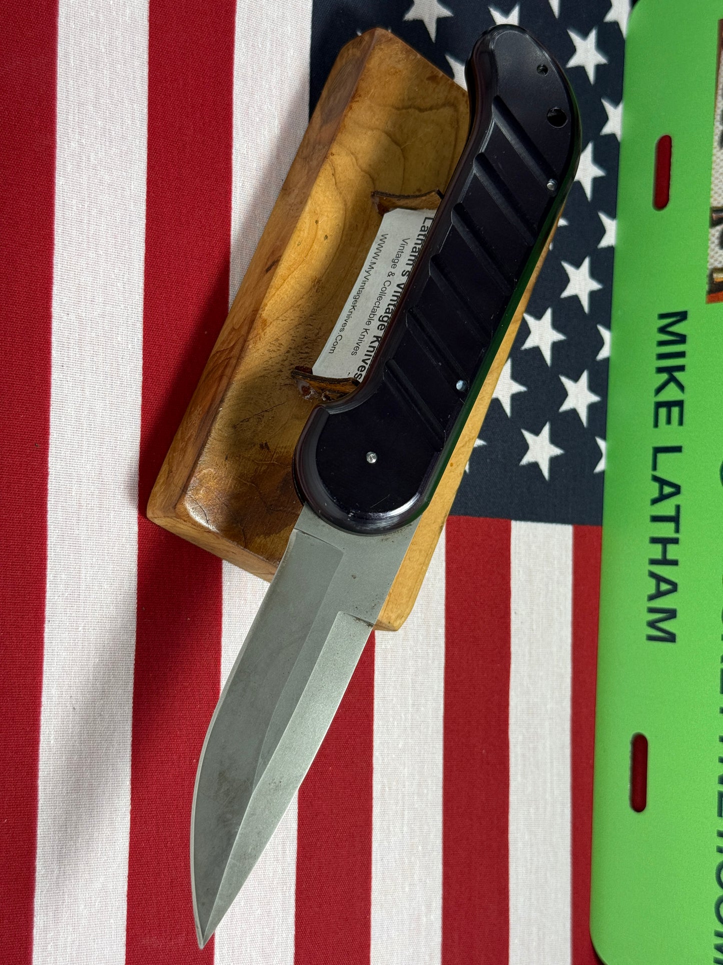 OCHS, CHARLES OR MILLER, RON "STERILE" 1995-99 CUSTOM AUTOMATIC KNIFE LARGE NAVY SEAL MILITARY TACTICAL AUTOMAITC KNFIE BLACK METAL HANDLES