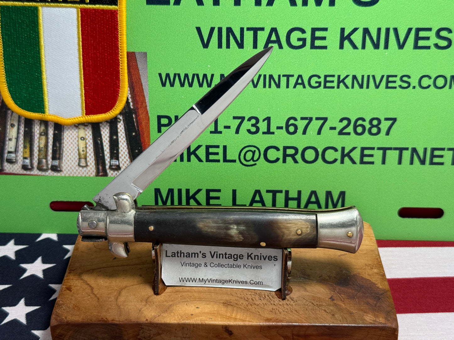 M.I. ITALY IN CIRCLE 1950-58 PICK LOCK STILETTO 23 CM ITALIAN AUTOMATIC KNIFE BUFFALO HORN HANDLES