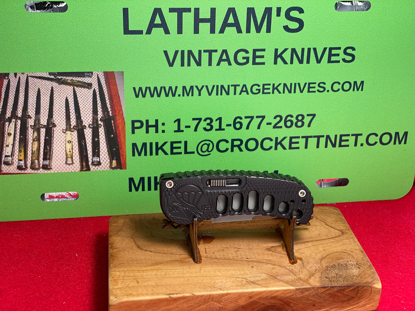 DALTON, ROB D.C.C. COMBAT CUTLERY USA 1995-2010 CUSTOM AUTOMATIC MINI RUNG SAT. LITE TACTICAL AUTOMATIC KNIFE ALL BLACK METAL HANDLES