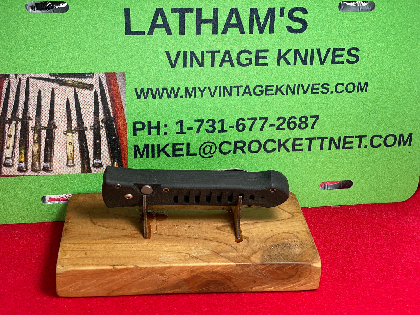 DALTON, ROB D.C.C. COMBAT CUTLERY USA 1995-2010 CUSTOM AUTOMATIC STREET FIGHTER TACTICAL AUTOMATIC KNIFE BLACK FIBER BOARD HANDLES