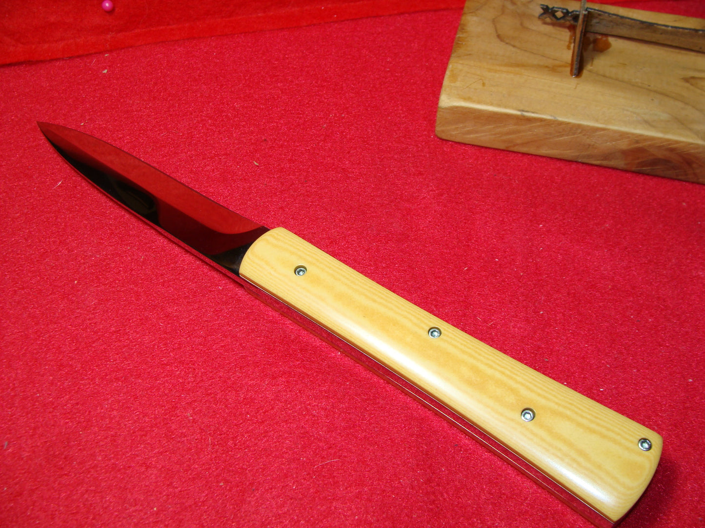 VALLOTTON, RAINY CUSTOM KNIVES 1995-98 D & D LARGE BAYONET BLADE CUSTOM AUTOMATIC KNIFE MICARTA HANDLES