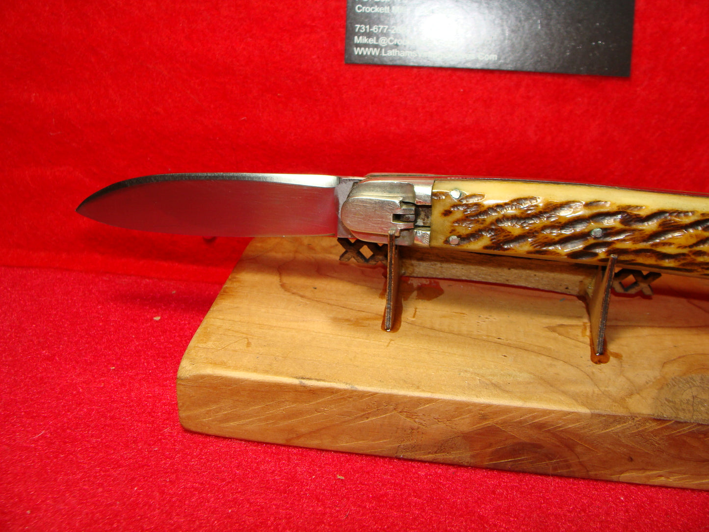 MAKI INOX FRENCH 1958-68 LEVER AUTOMATIC 10 CM FRENCH AUTOMATIC KNIFE JIGGED BONE HANDLES