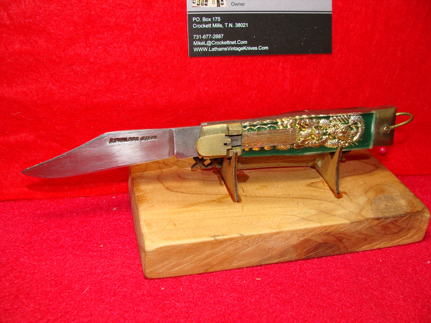 STAINLESS STEEL MEXICO BULL FIGHTER 1960-70 LEVER AUTOMATIC JAPAN AUTOMATIC KNIFE GREEN PICTURE ART HANDLES