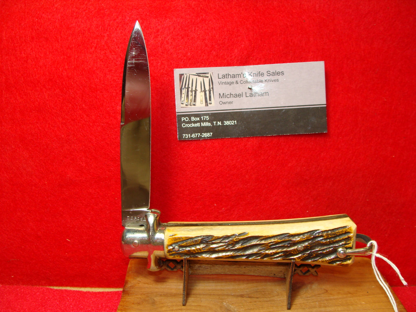 DEPOSE FRENCH STAINLESS 1955-65 FIXED GUARDS FRENCH AUTOMATIC KNIFE JIGGED BONE HANDLES