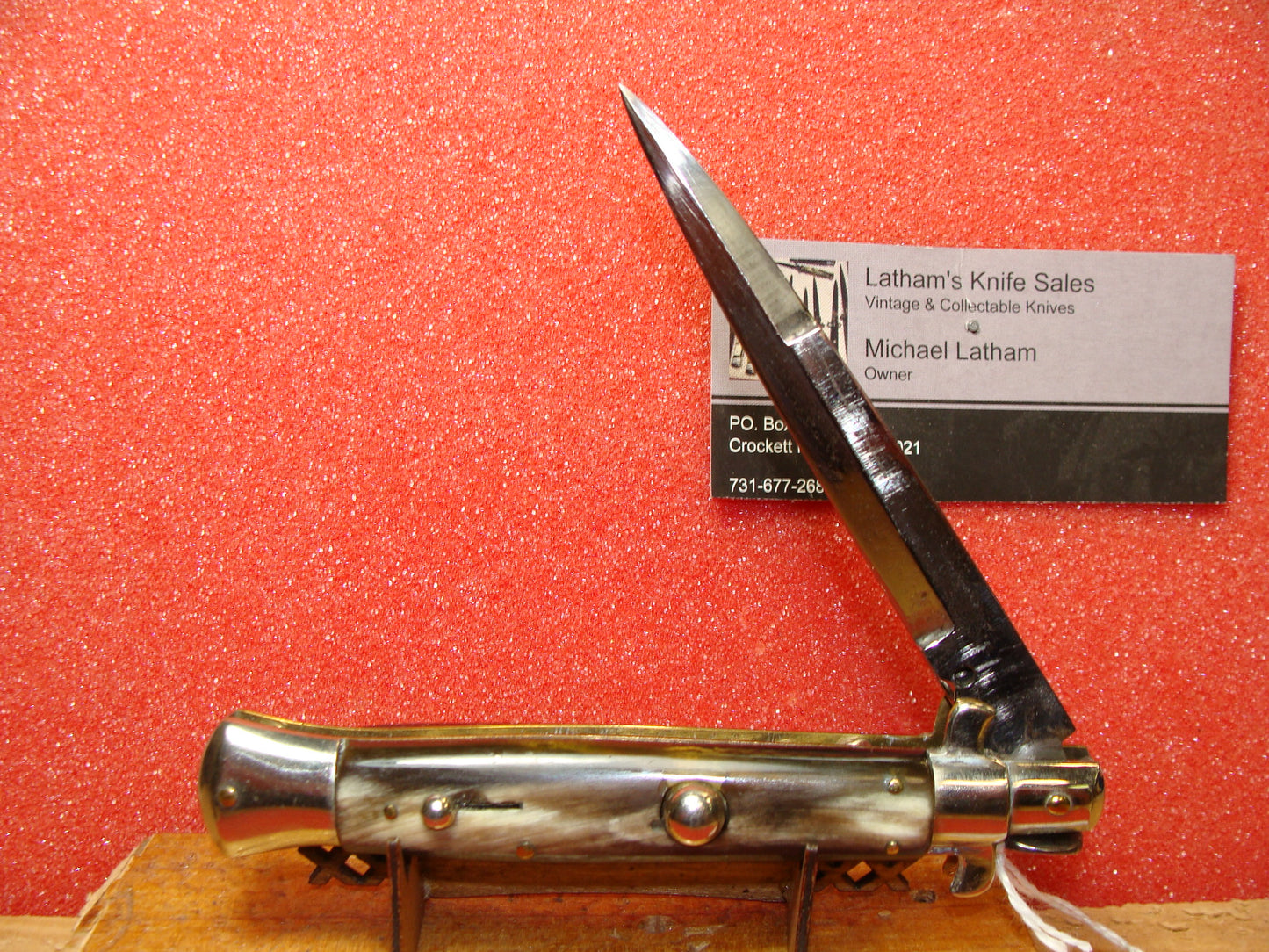 UNSTAMPED "STERILE" 1936-39 ITLAY FLAT GUARDS EARLY YEARS SMALL EARS ITALIAN AUTOMATIC KNIFE 8 3/4" BUFFALO HORN HANDLES