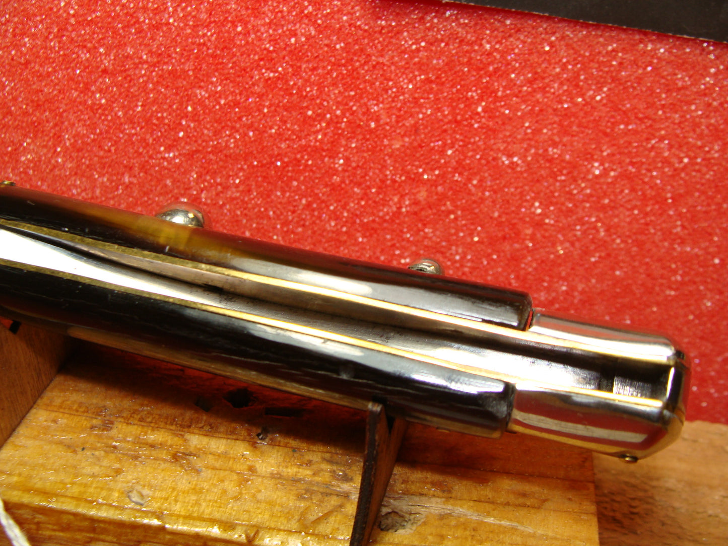 UNSTAMPED "STERILE" 1936-39 ITLAY FLAT GUARDS EARLY YEARS SMALL EARS ITALIAN AUTOMATIC KNIFE 8 3/4" BUFFALO HORN HANDLES
