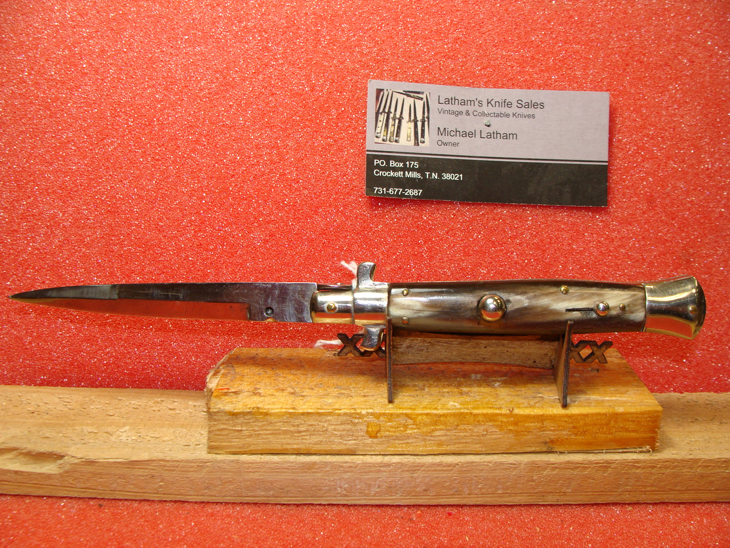 UNSTAMPED "STERILE" 1936-39 ITLAY FLAT GUARDS EARLY YEARS SMALL EARS ITALIAN AUTOMATIC KNIFE 8 3/4" BUFFALO HORN HANDLES