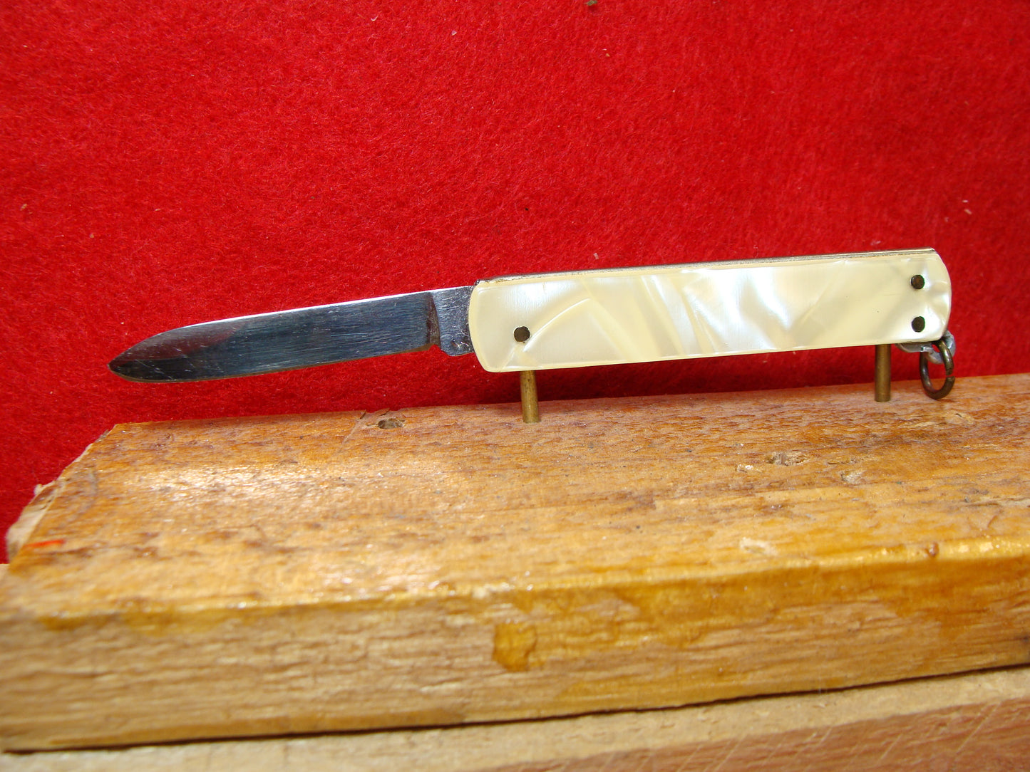 BREVETT UNMARKED ITALY 1950-58 PULL TAB ITALIAN AUTOMATIC KNIFE CRACKED ICE CELLULOID HANDLES-ETCH: SORRENTO.