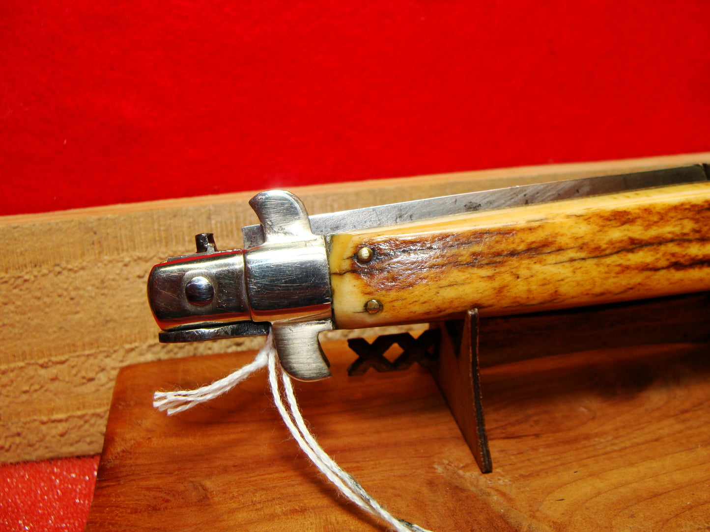 UNSTAMPED "STERILE" MANIAGO ITALY FLAT GUARD 1920-30 PICK LOCK STILETTO 28 CM ITALIAN AUTOMATIC KNIFE RARE STAG HANDLES