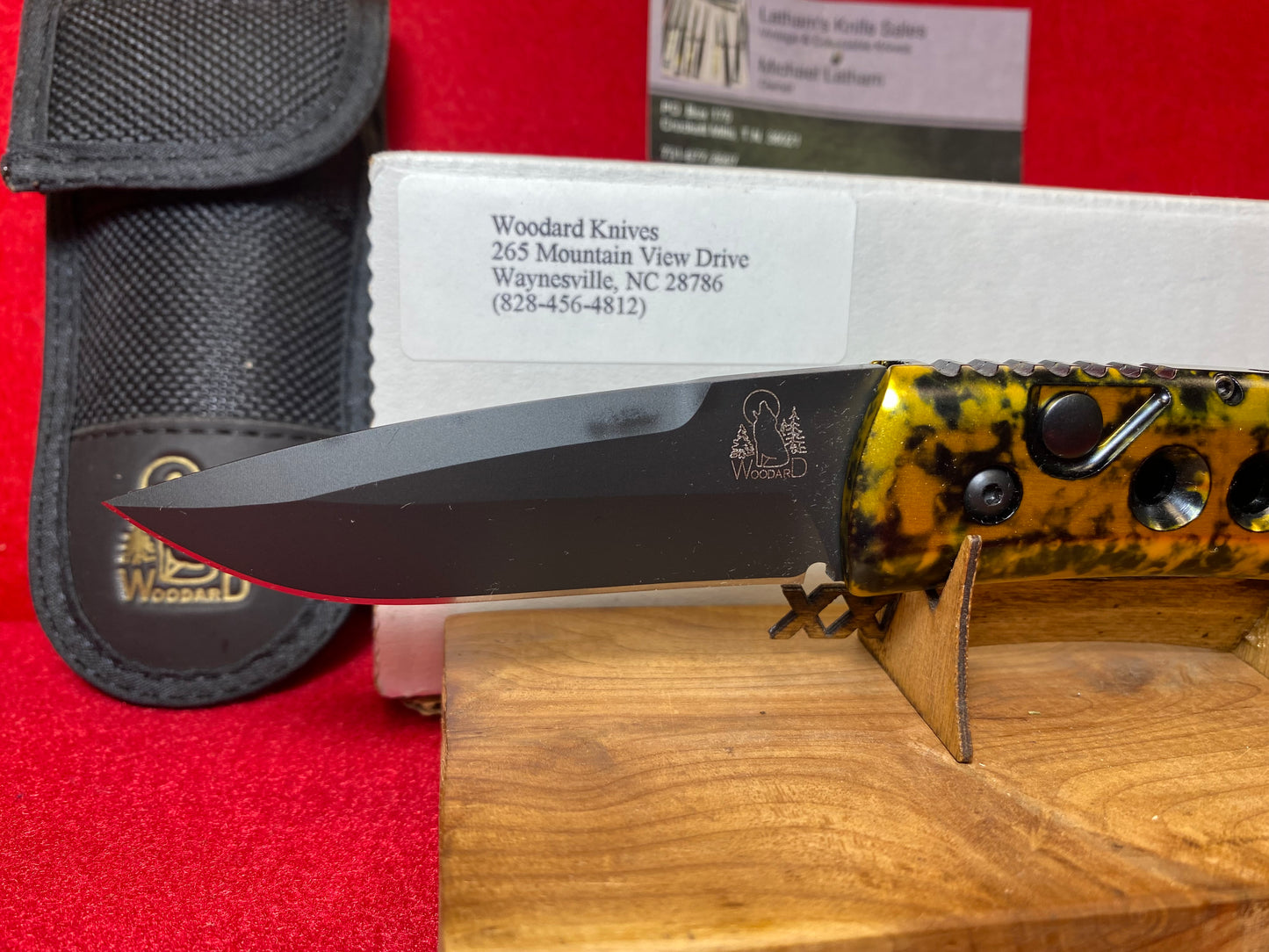 WOODARD, BUCK FER-DE-LANCE CUSTOM AUTOMATIC KNIVES TACTICAL AUTOMATIC KNIFE BLACK BLADE GOLD SPLASH METALLIC HANDLES