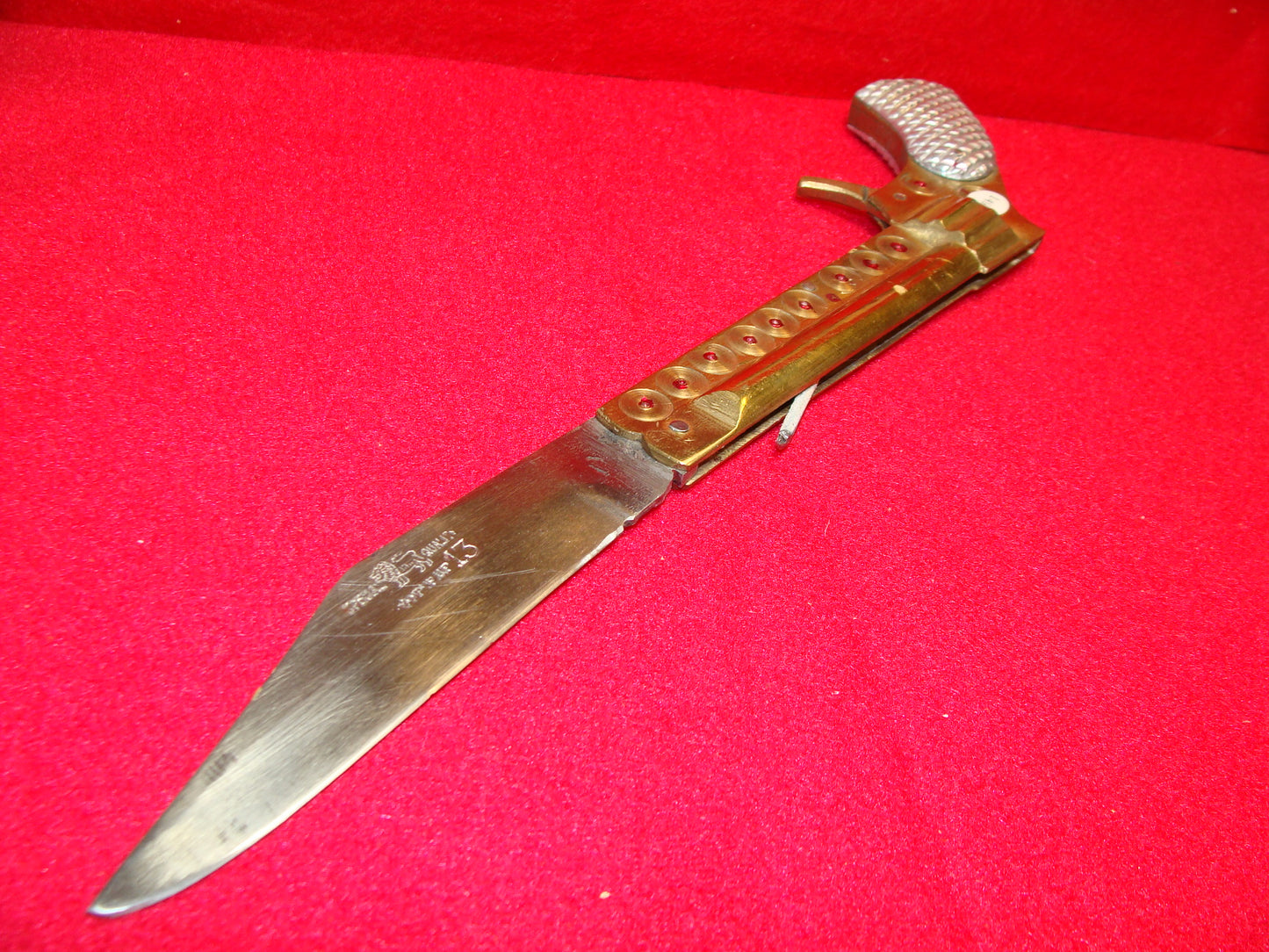 SPECIAL QUALITY AMP PUP INDIA 1950-58 GUN KNIFE VINTAGE IMPORTED AUTOMATIC KNIFE BRASS HANDLES