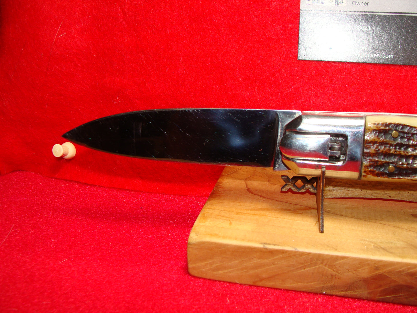 INOX RECESSED LEVER FRENCH 1965-75 MEDIUM COFFIN LEVER AUTOMATIC 9" FRENCH AUTOMATIC KNIFE BROWN JIGGED BONE HANDLES