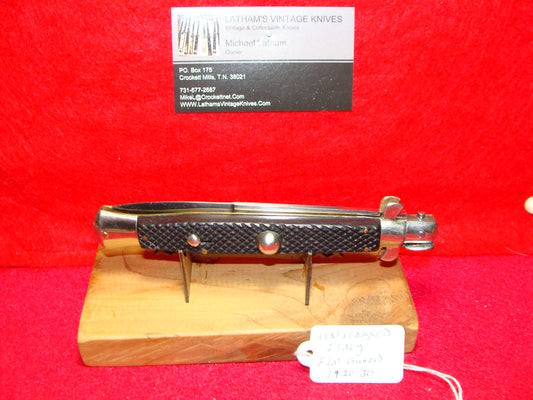 UNMARKED ITALY 1925-38 PICK LOCK FLAT GUARDS STILETTO 28 CM ITALIAN AUTOMATIC KNIFE WOOD CHECKERED HANDLES
