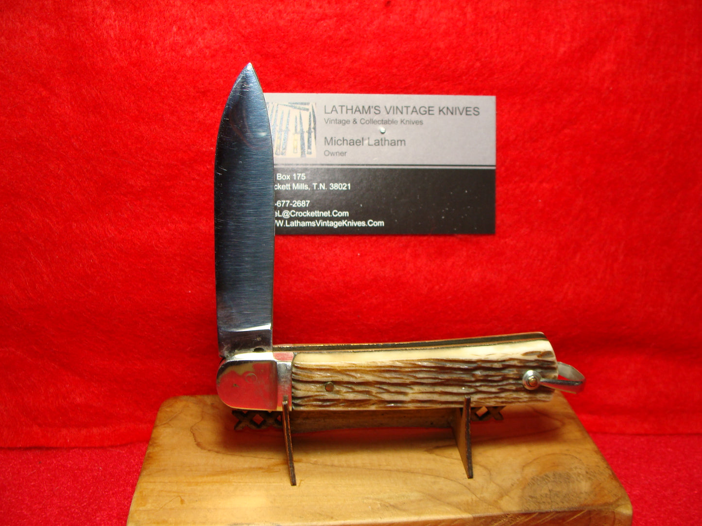 MAKINOX FRENCH 1960-70 LEVER AUTOMATIC FRENCH AUTOMATIC KNIFE JIGGED BONE HANDLES