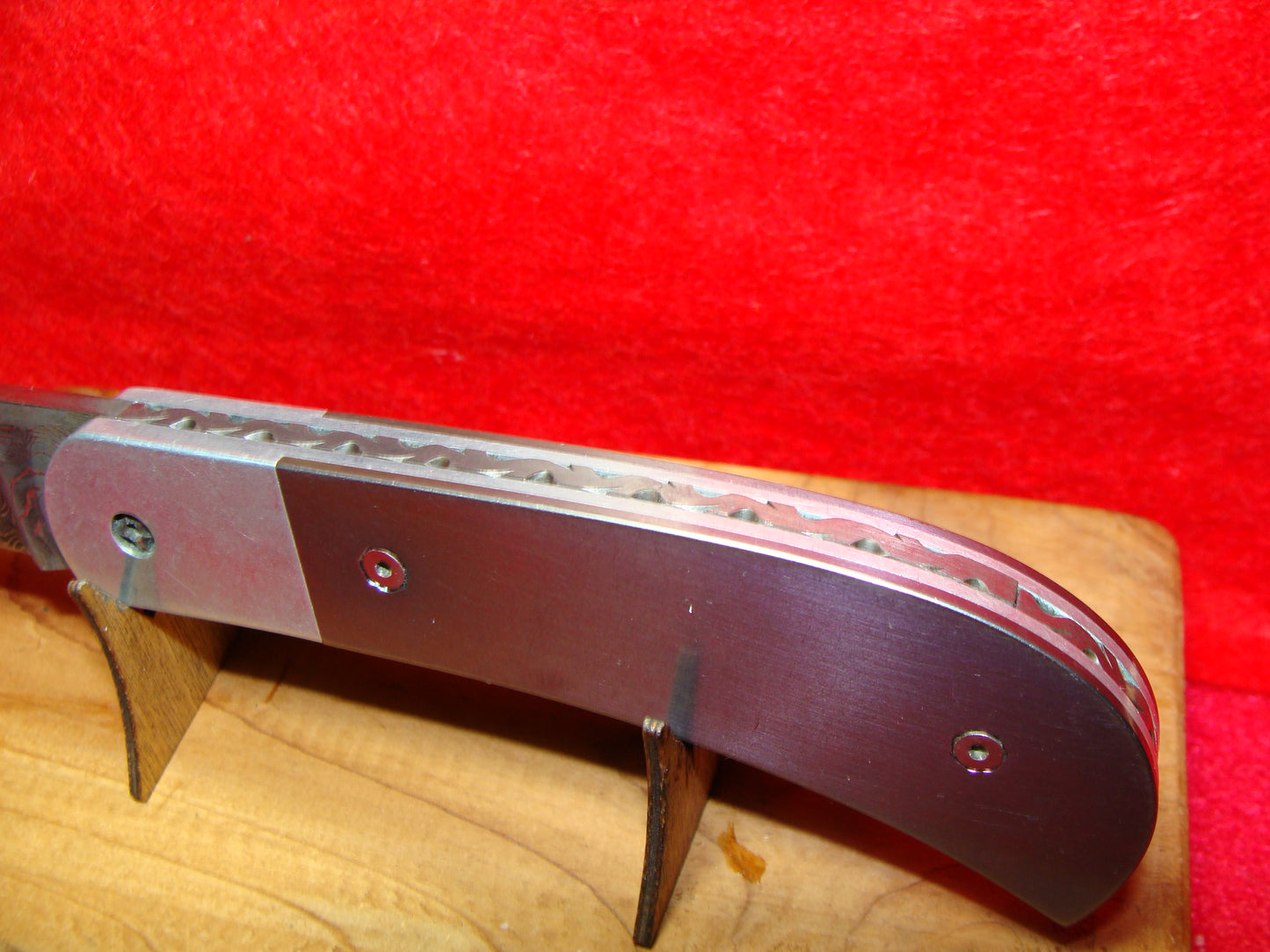 ECHOLS USA 065 CUSTOM SCALE RELEASE DAMASCUS STEEL CUSTOM AUTOMATIC KNIFE ANODIZED TITANIUM HANDLES