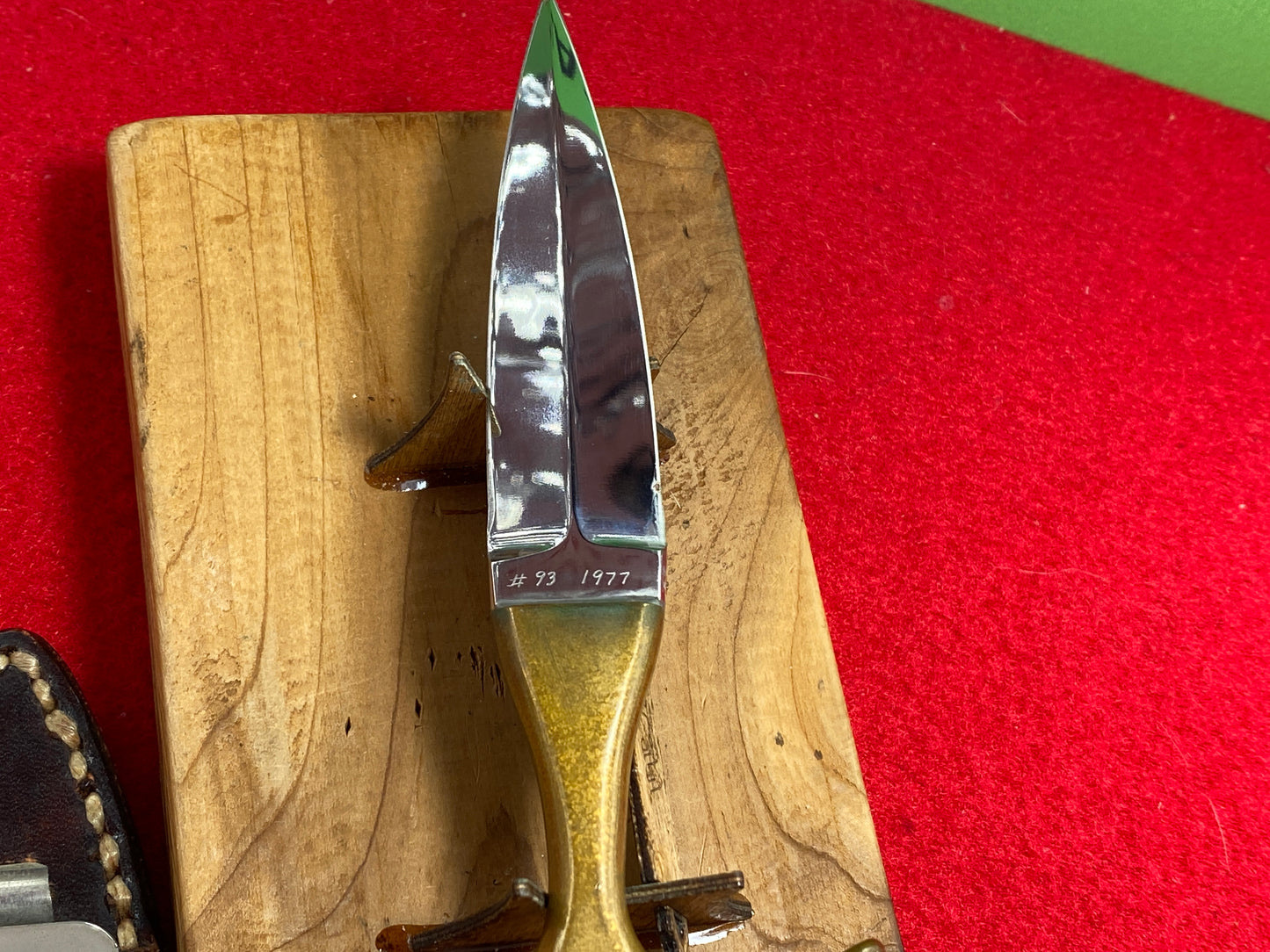 CRAWFORD, PAT 1977 CUSTOM KNIVES WEST MEMPHIS ARK. PUSH DAGGER #93 CUSTOM FIXED BLADE KNIFE BRASS HANDLE