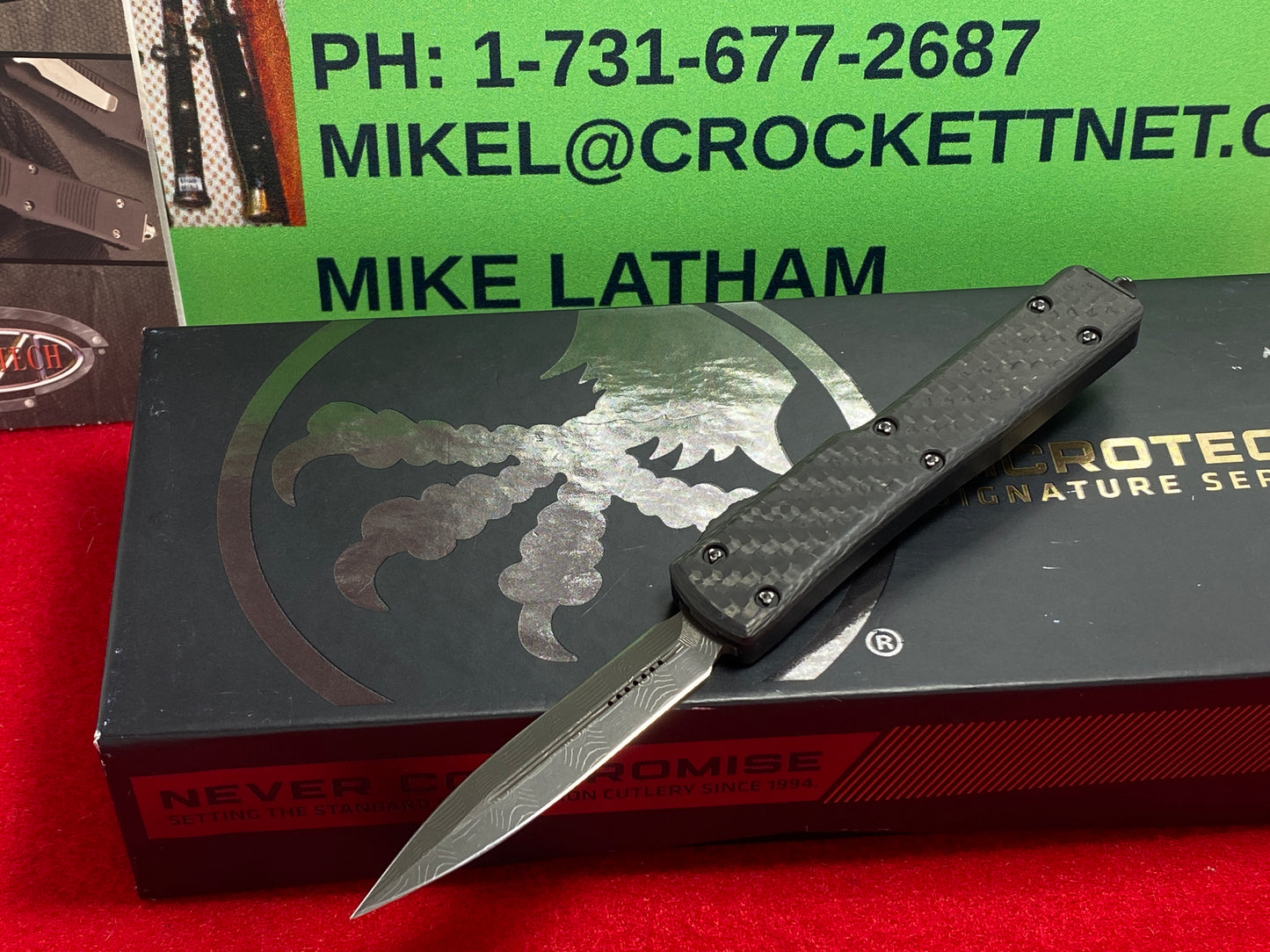 MICROTECH UTX-70 D/E 12/2020 SIGNTAURE SERIES OTF DAMASCUS STEEL 147-16 CFS TACTICAL AUTOMATIC KNIFE CARBON FIBER TOP HANDLES