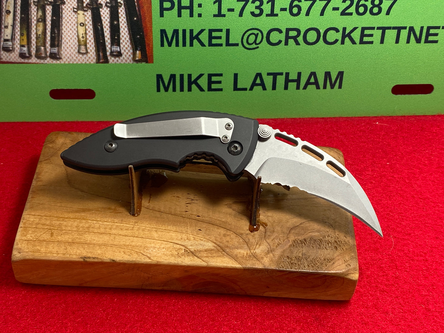 MASTER OF DEFENSE (MOF)1990-95 LADY HAWK BLACK BELT HALL OF FAME TACTICAL AUTOMATIC KNIFE BLACK HANDLES