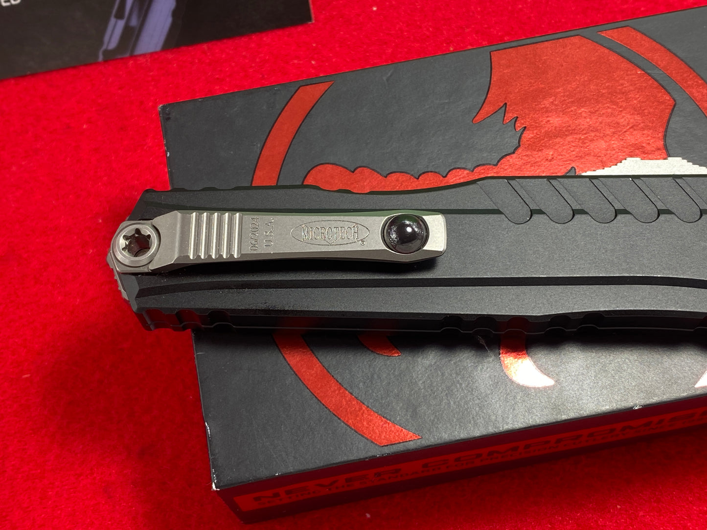 MICROTECH USA 06/2024 CYPHER II S/E OTF 1241-10 TACTICAL AUTOMATIC KNIFE BLACK METAL HANDLES