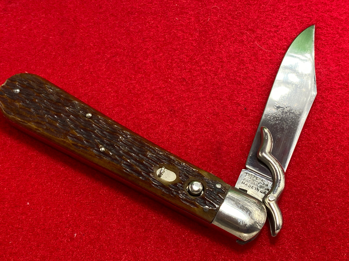 PRESTO GEO. SCHRADE BRIDGEPORT CONN. 1929-56 SWING "W" GUARDS 5" AMERICAN AUTOMATIC KNIFE BROWN JIGGED BONE HANDLES